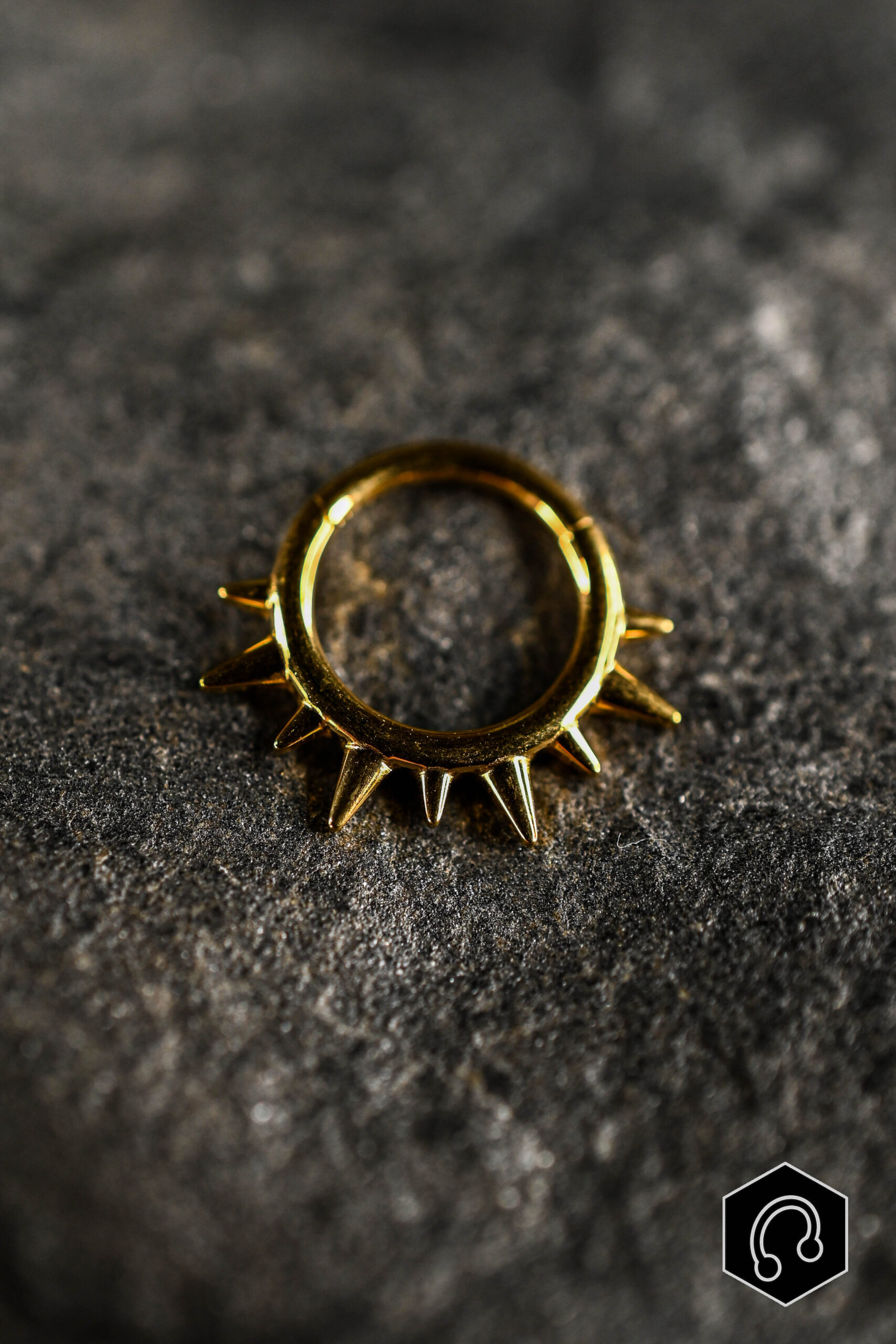 Anneau Clicker Doré Sun spike