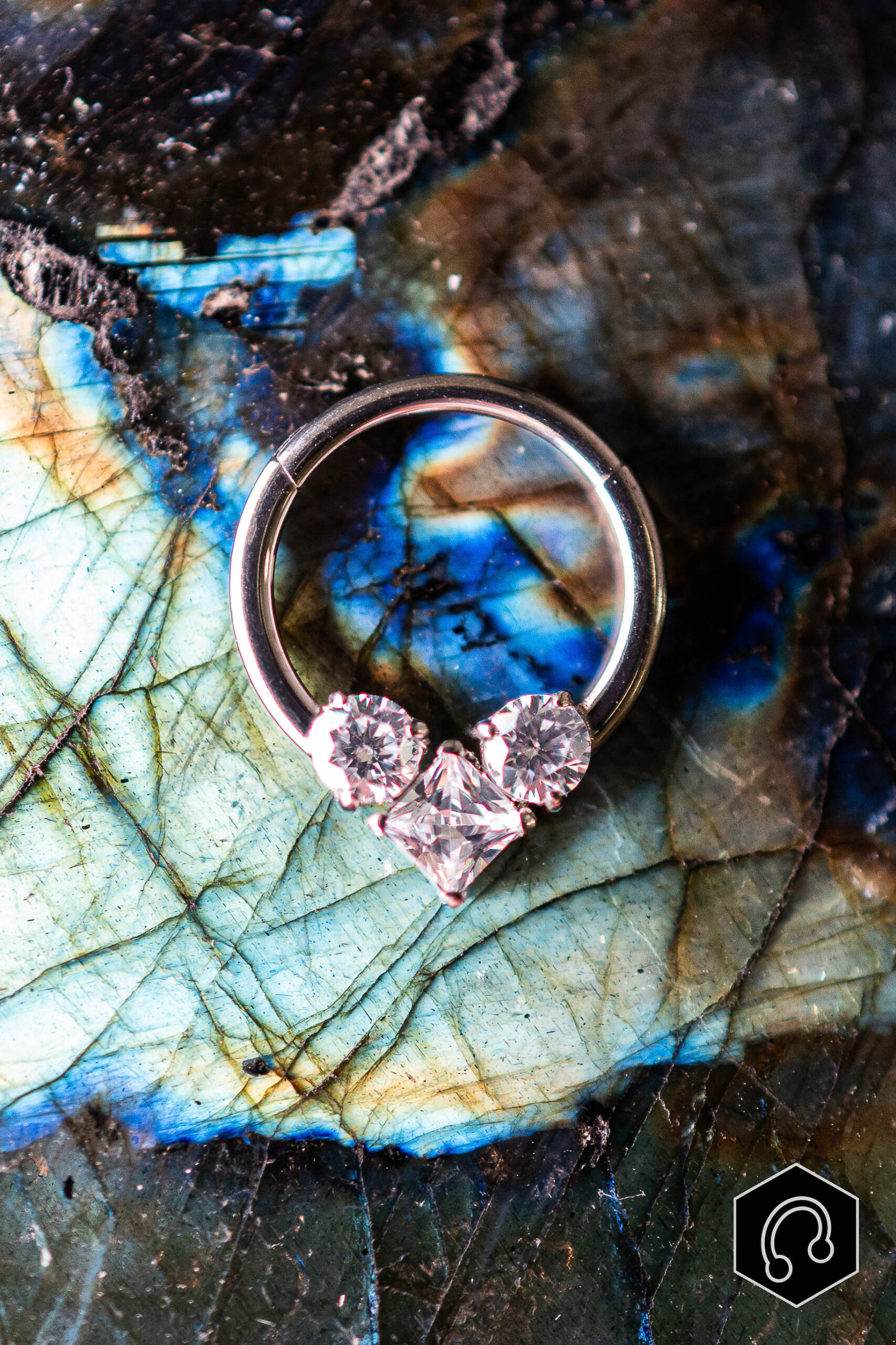 anneau clicker titane argente celestial crown