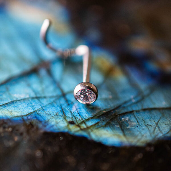 Stud narine titane argenté Lumine