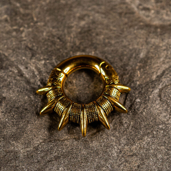 Poids d'oreille Doré Iron Fangs