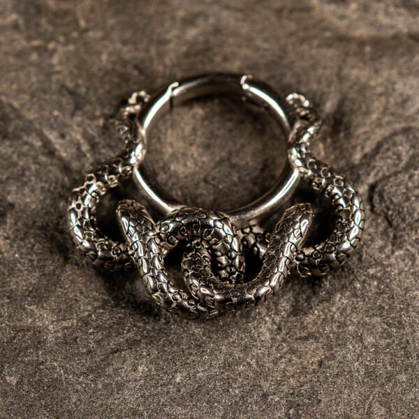 Poids d'oreille argenté Venom Coil