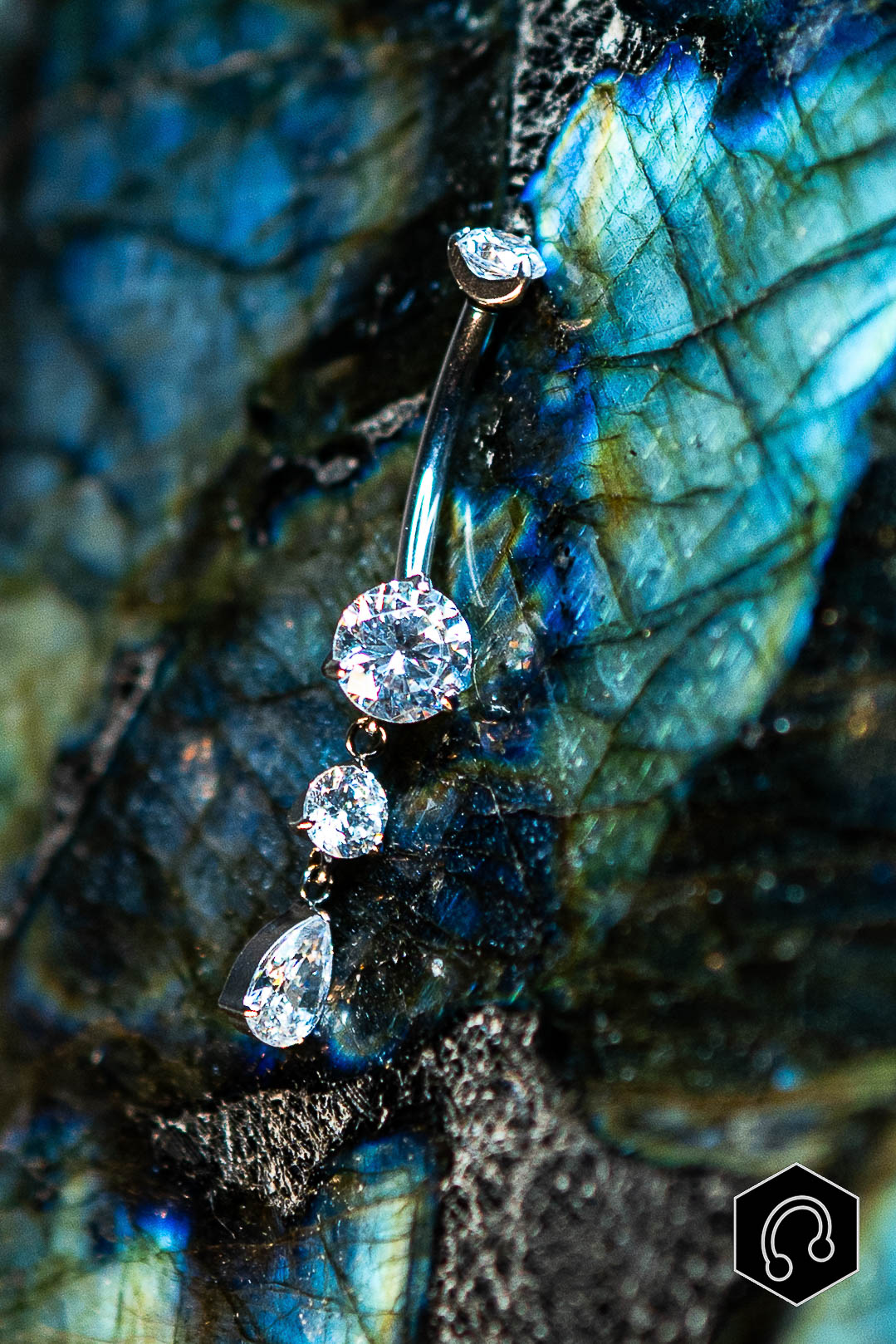 Banane Nombril Titane Élegante Cascade