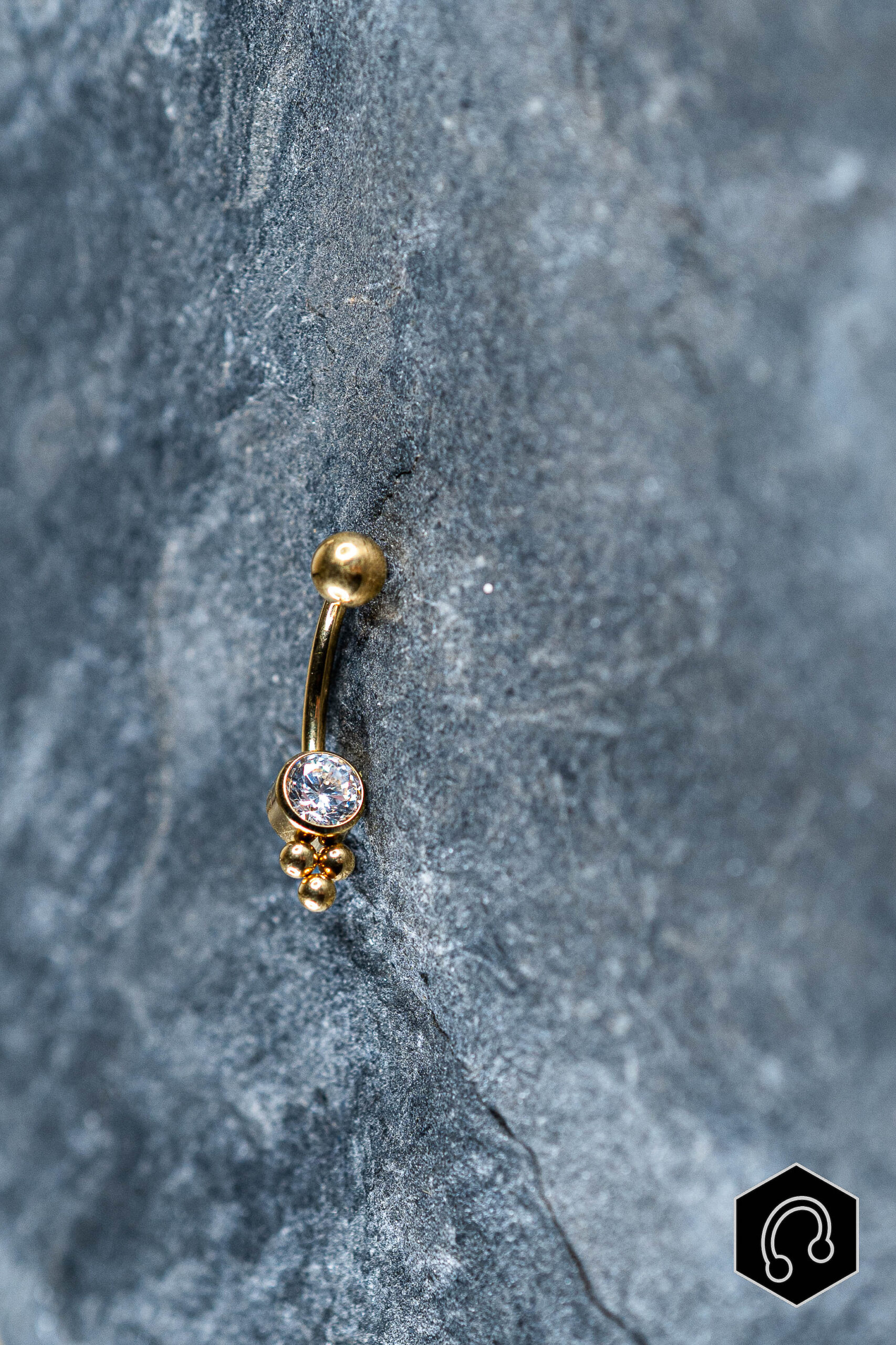 Banane Nombril Titane Doré Nymia