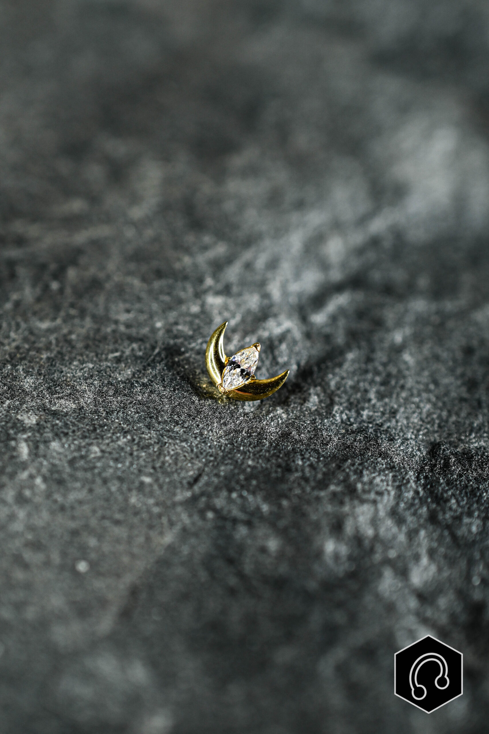 Labret Titane Doré Lunar Gem