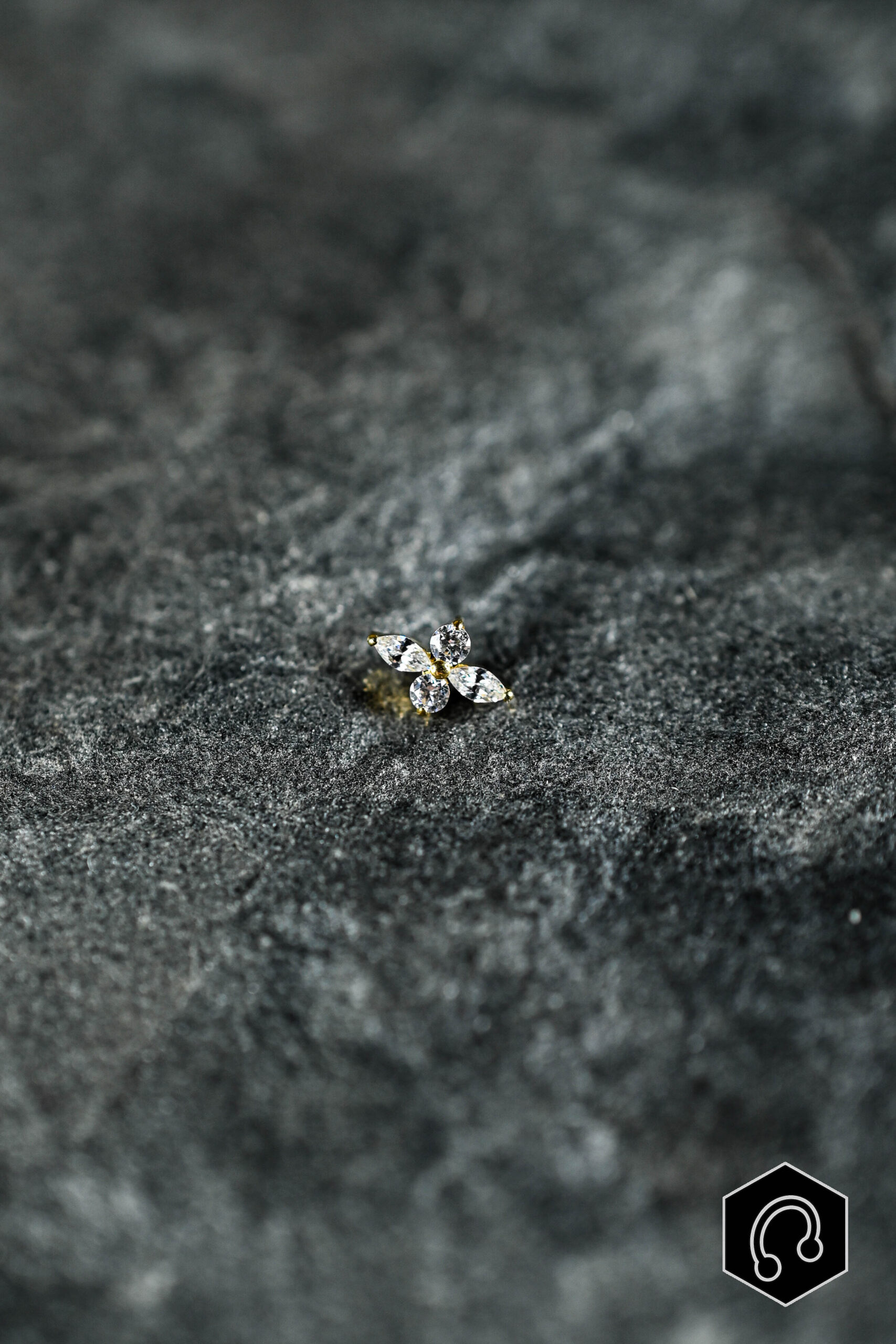 Labret Titane Crystal Céleste Doré Petit – Image 4