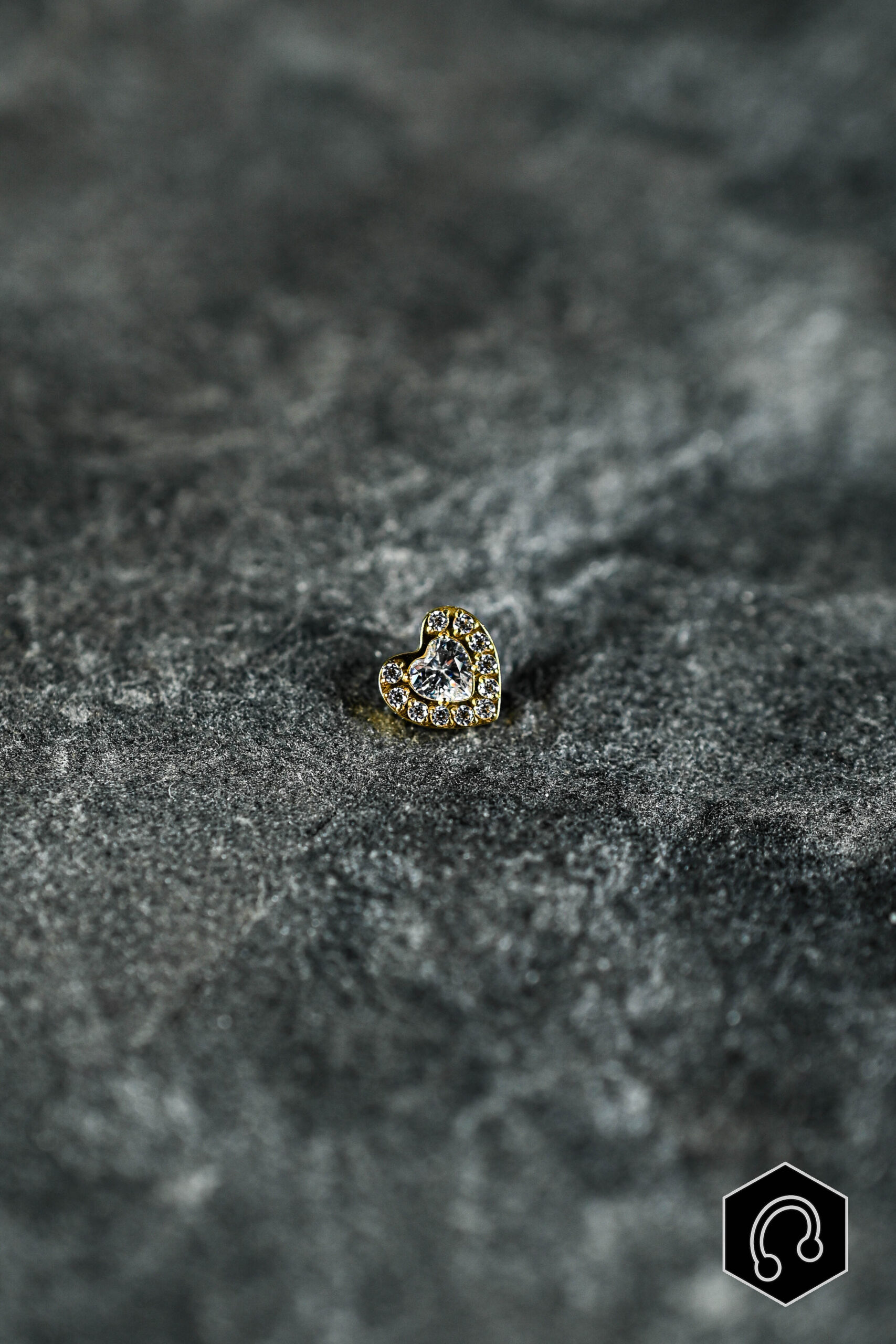 Labret Titane Doré Heart Kiss