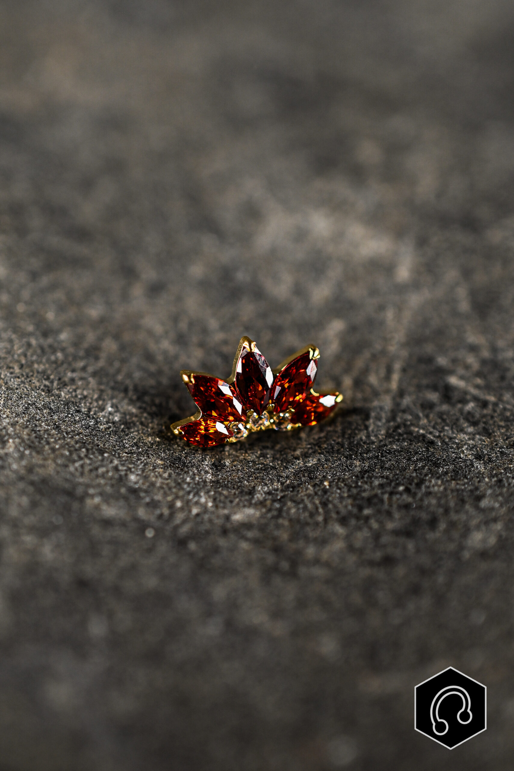 Labret Titane Doré Crimson Bloom