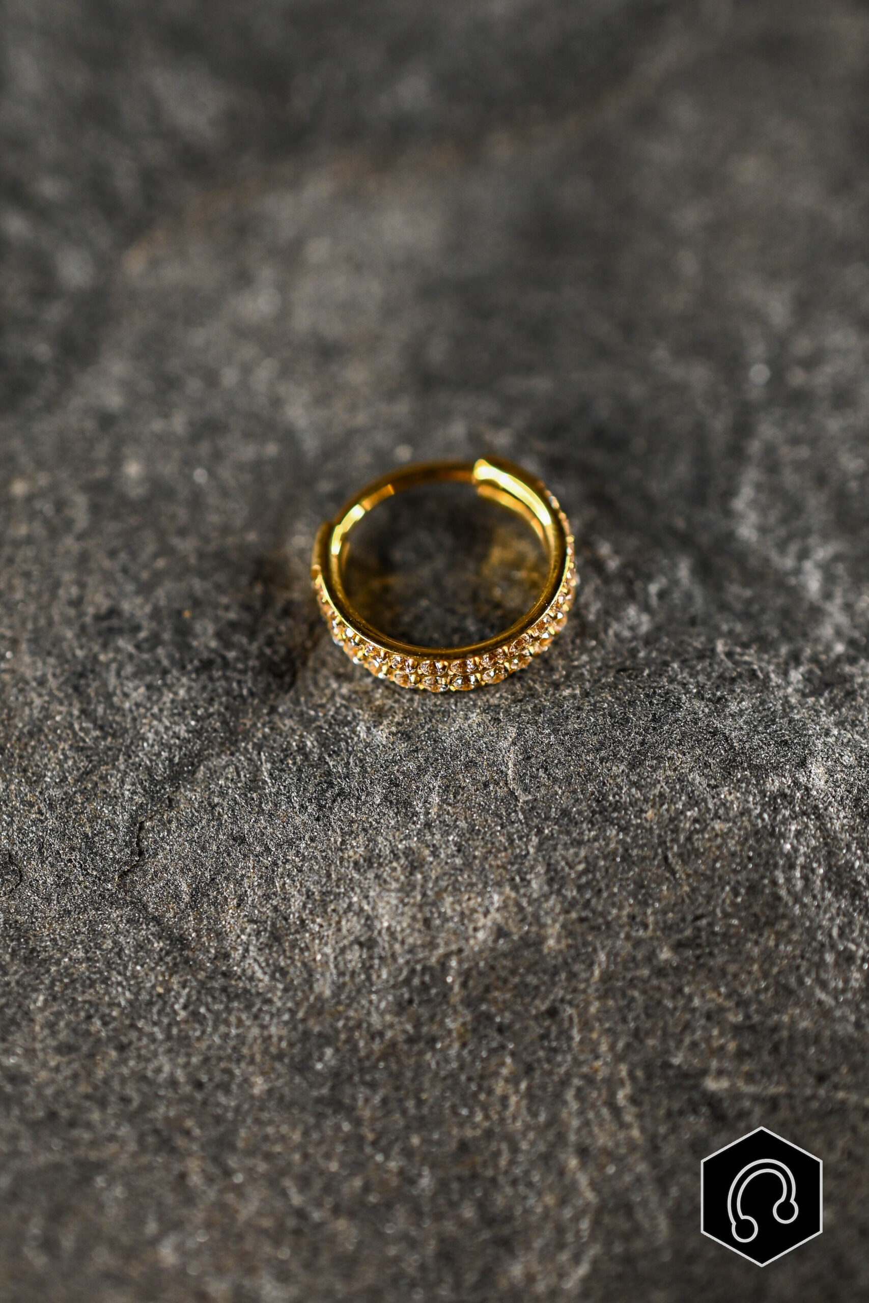 Anneau Clicker Titane Doré Eternal Shine