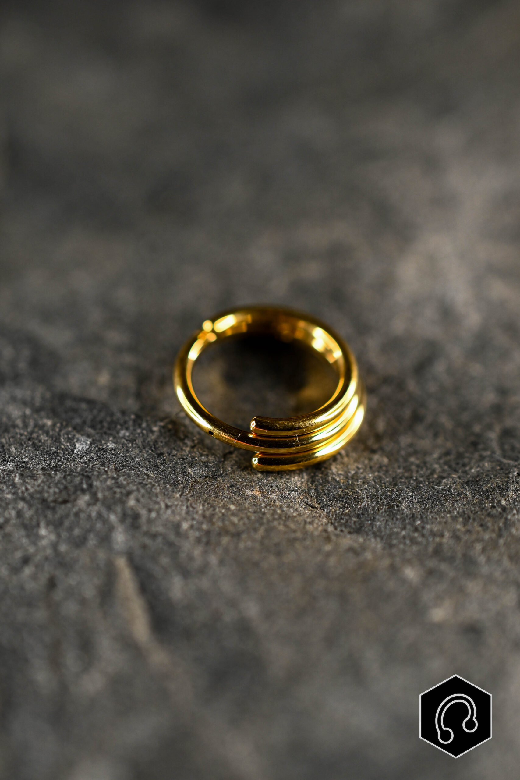 Anneau Clicker Doré Urban Wave