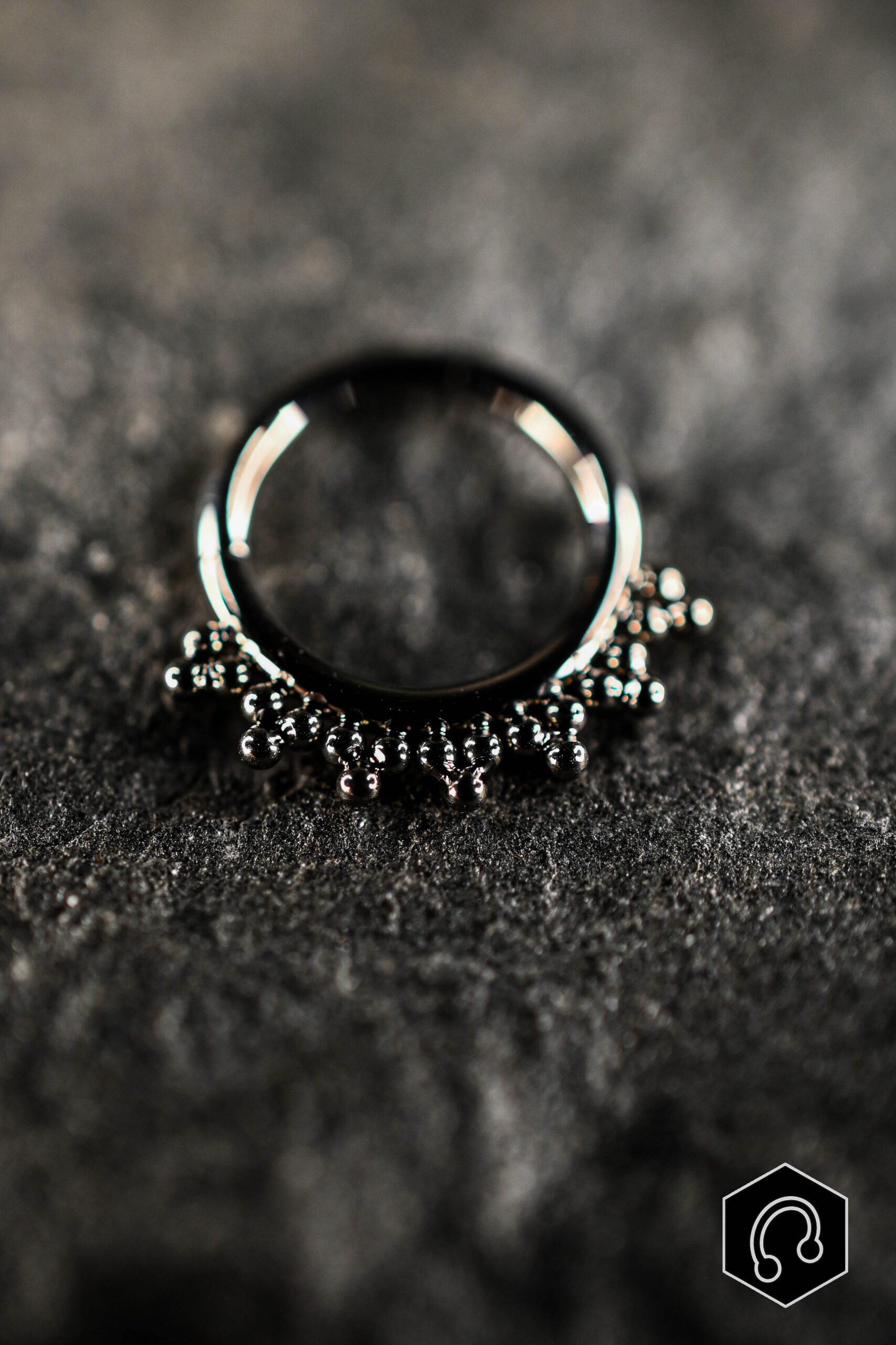 Anneau Clicker Titane Argenté Echo Bloom