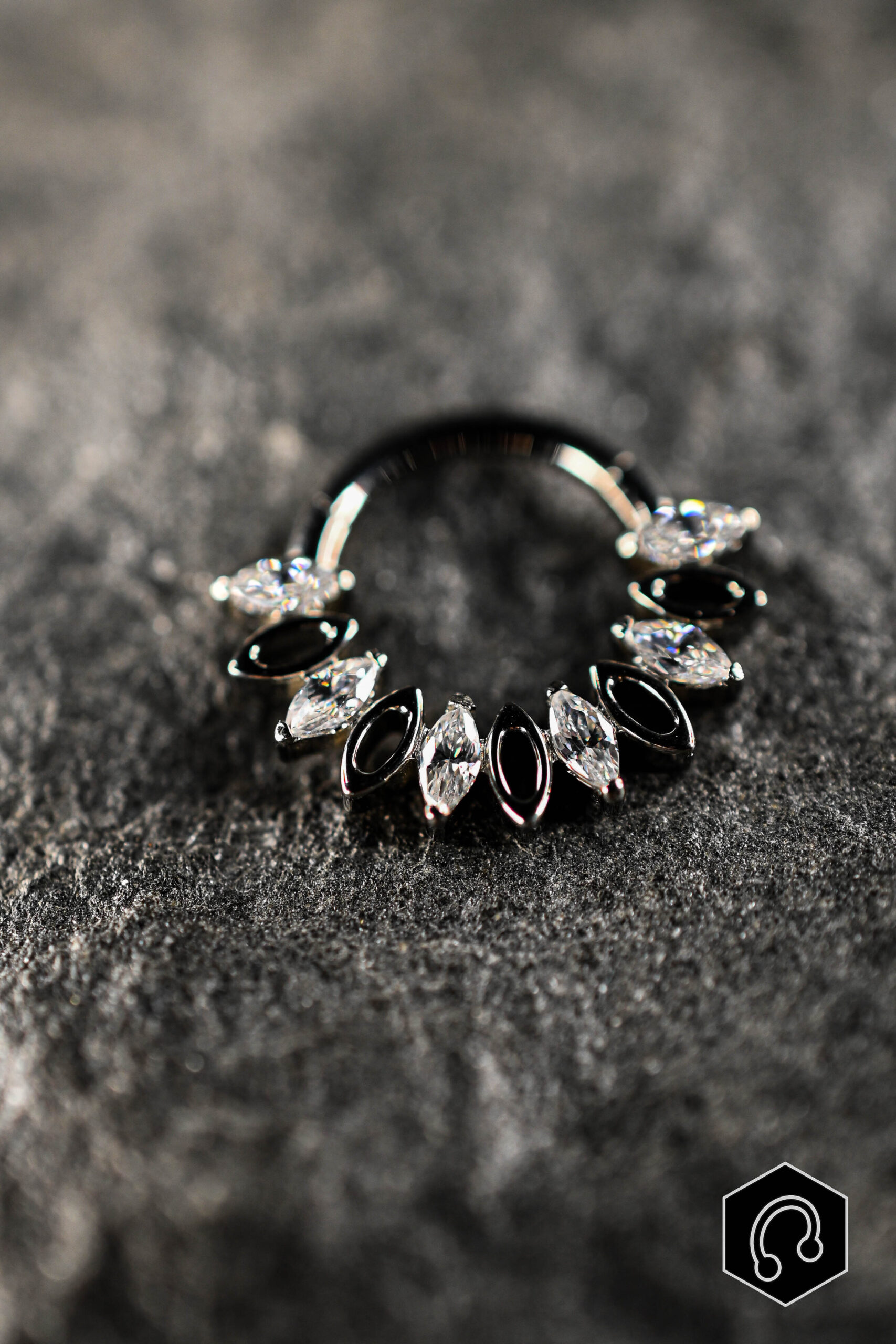 Anneau Clicker Titane Argenté Rhombus