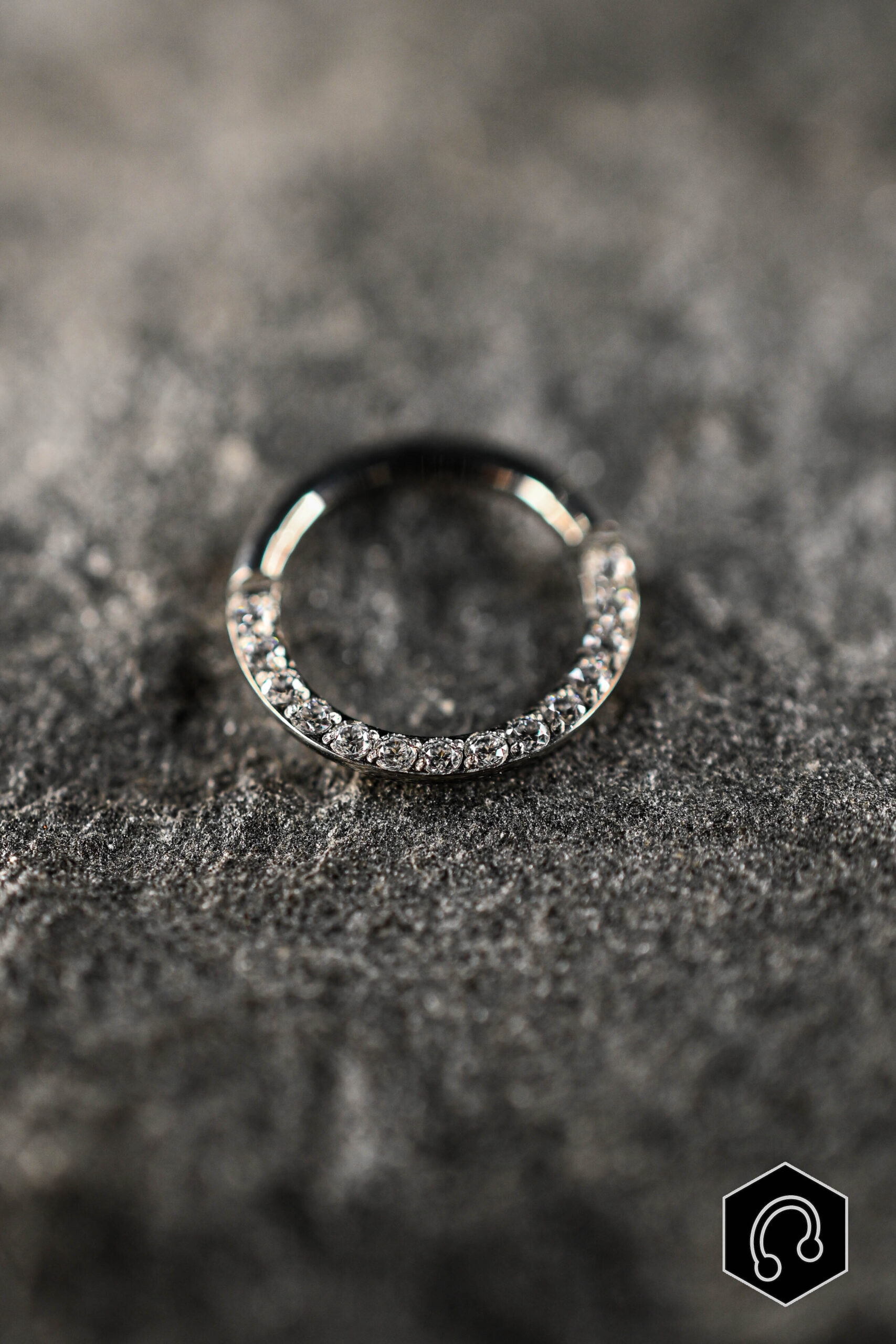 Anneau Clicker Titane Doré Radiance