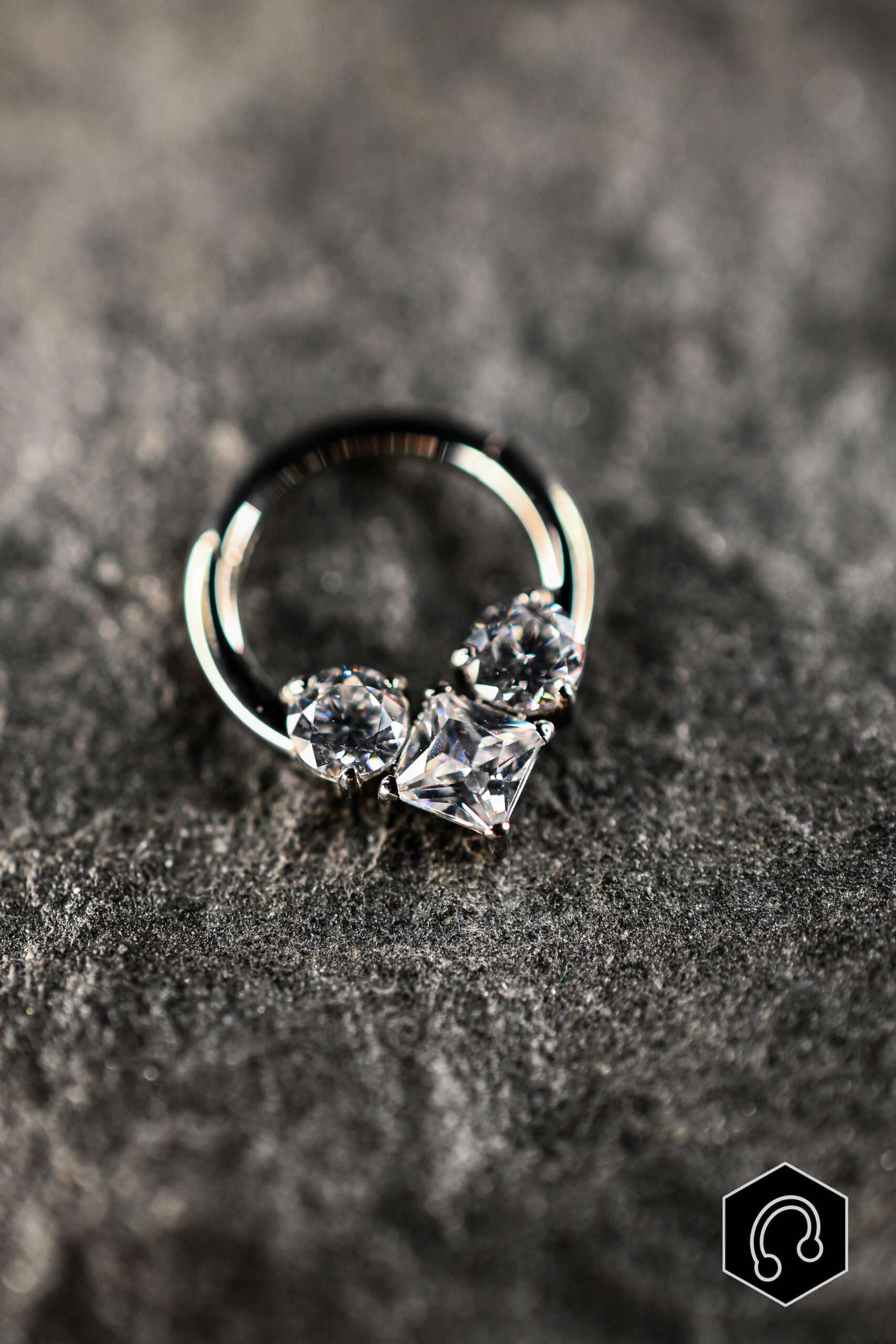 Anneau Clicker Titane Argenté Celestial Crown