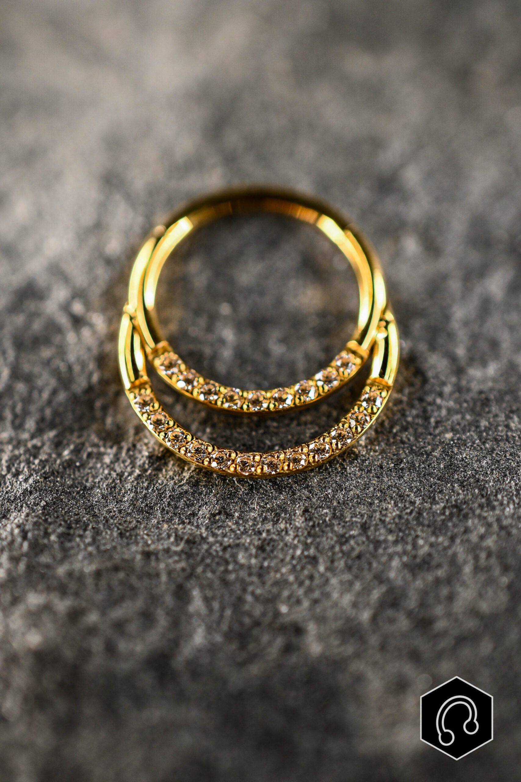 Anneau Clicker Titane Doré Double Halo