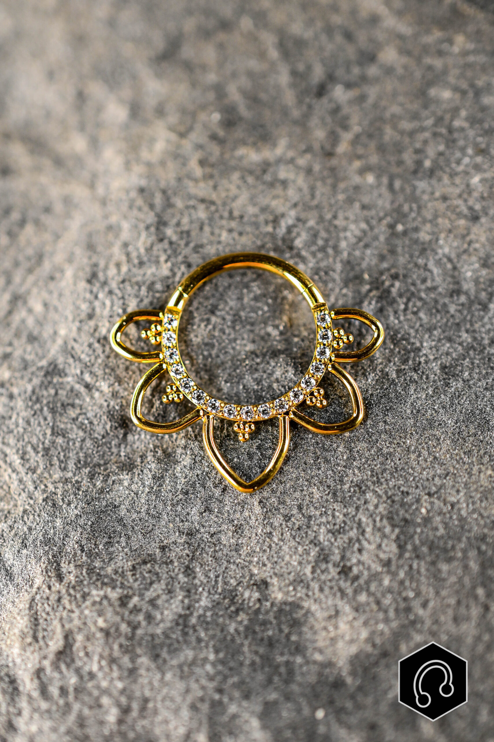 Anneau Titane Doré Cathédrale – Image 3