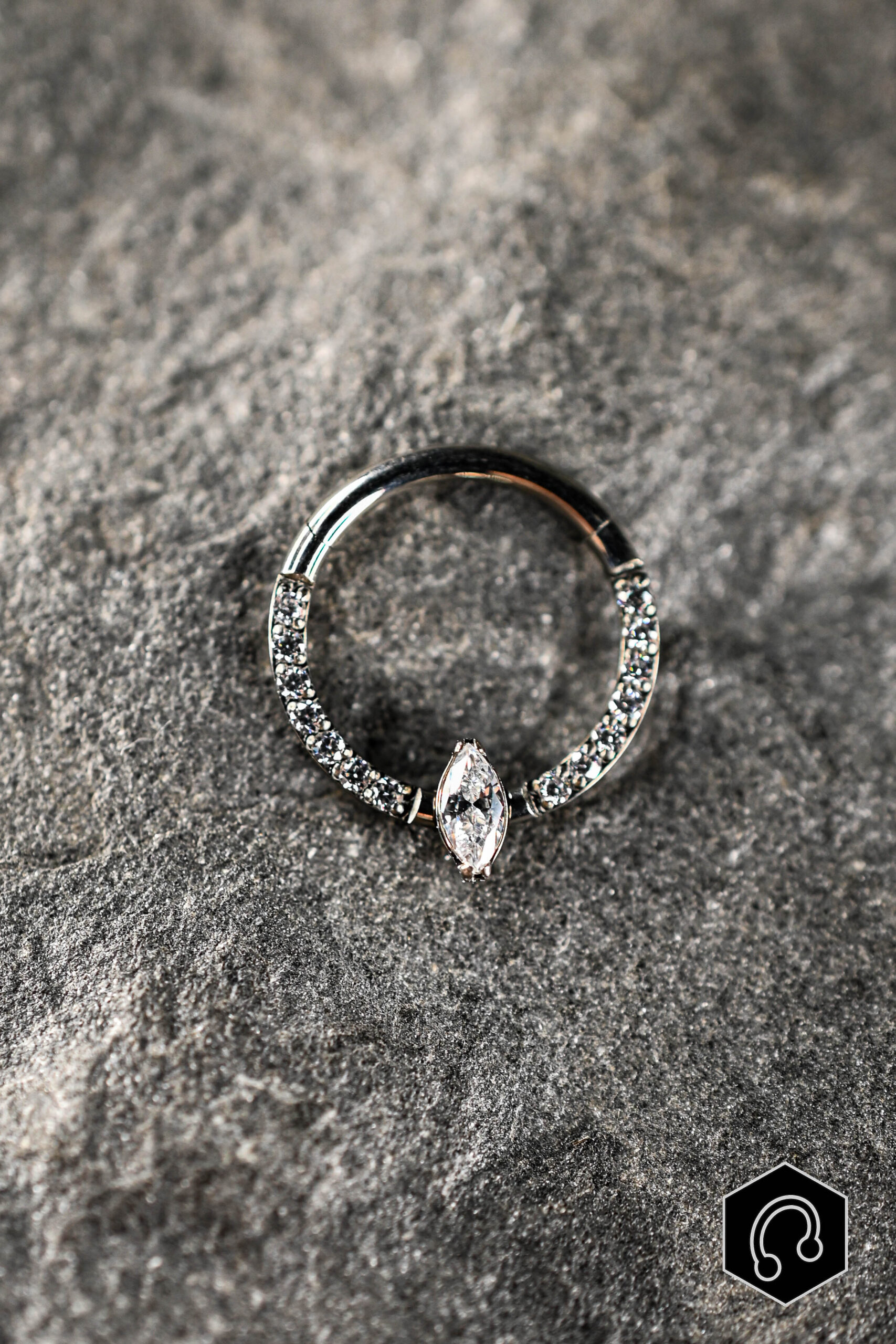 Anneau Titane Argenté Velvet Edge – Image 2