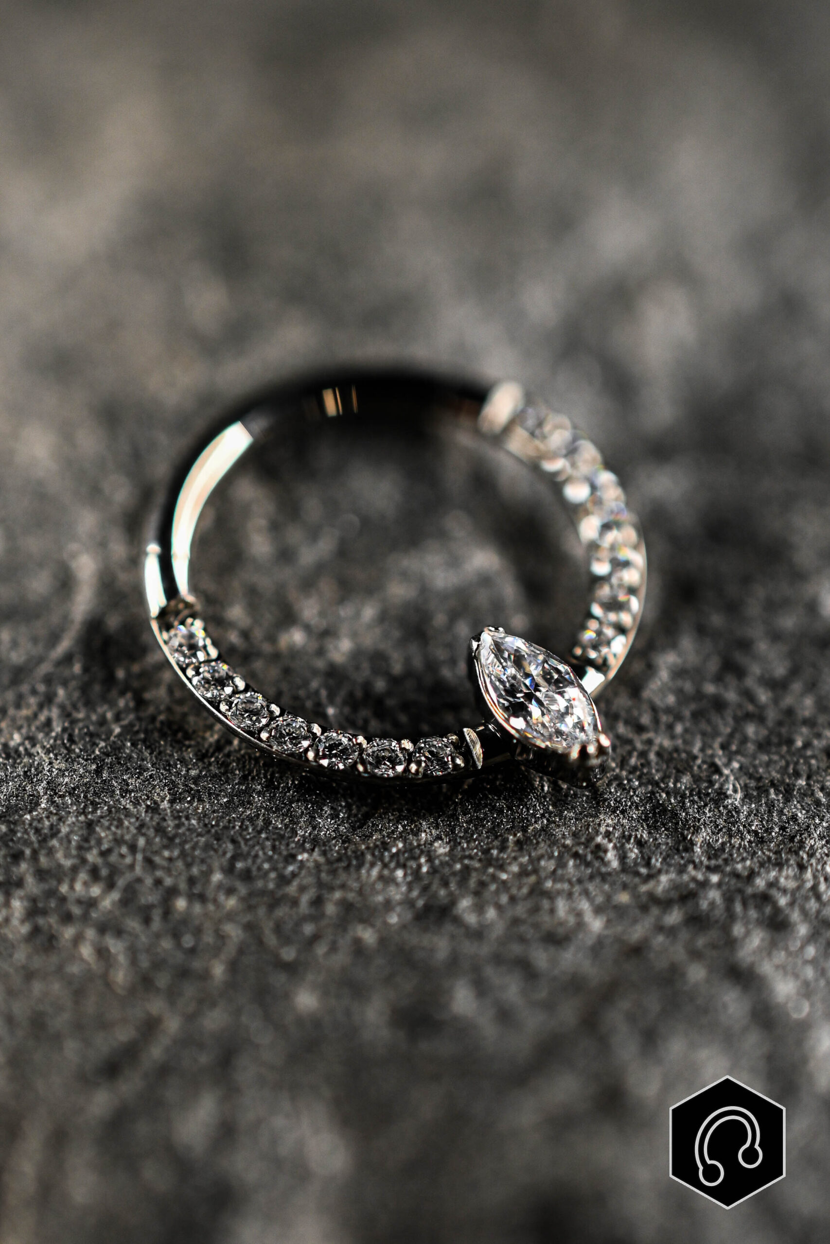 Anneau Titane Argenté Velvet Edge