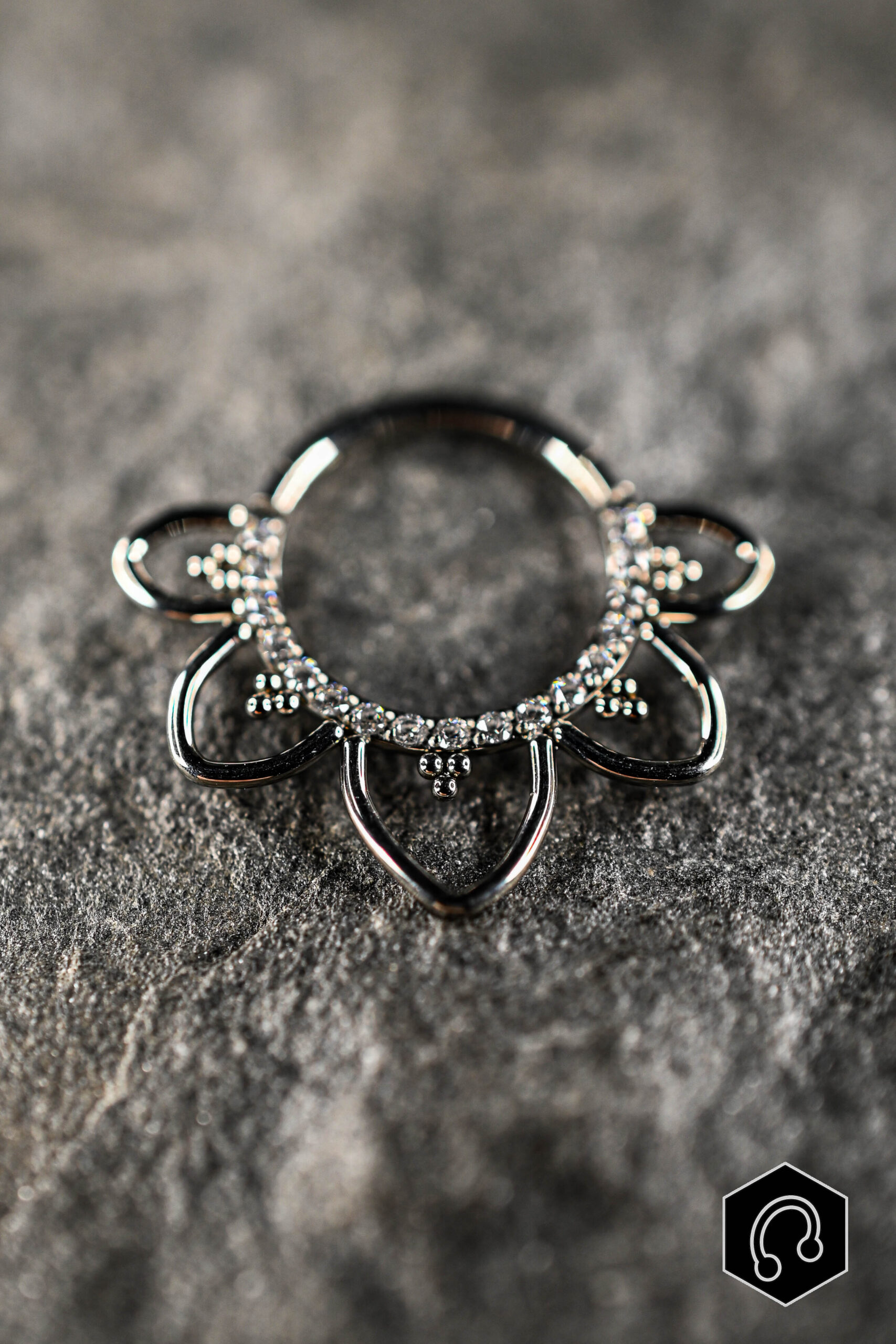 Anneau Titane Argenté Cathédrale