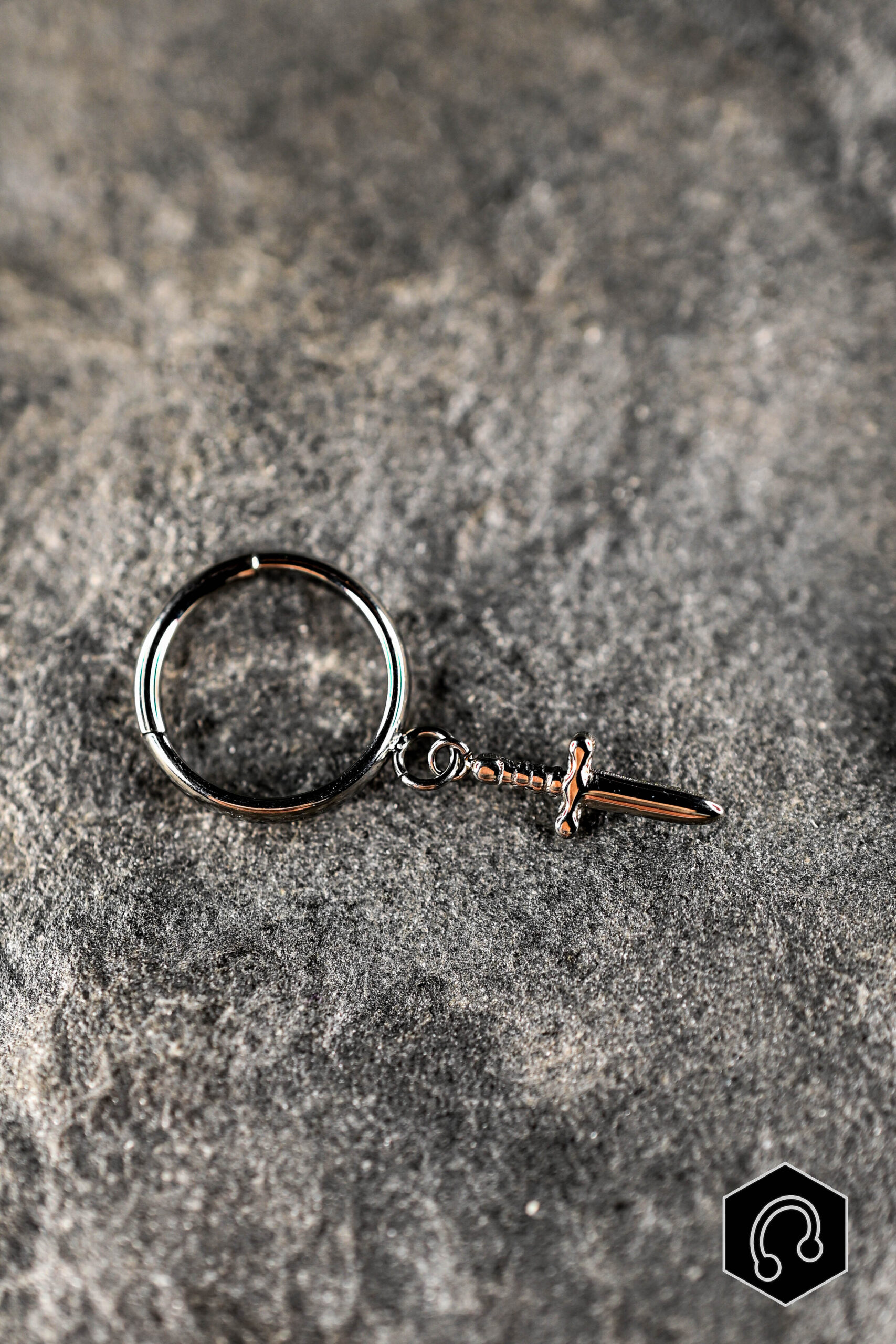 Anneau Clicker Titane Argenté Blade