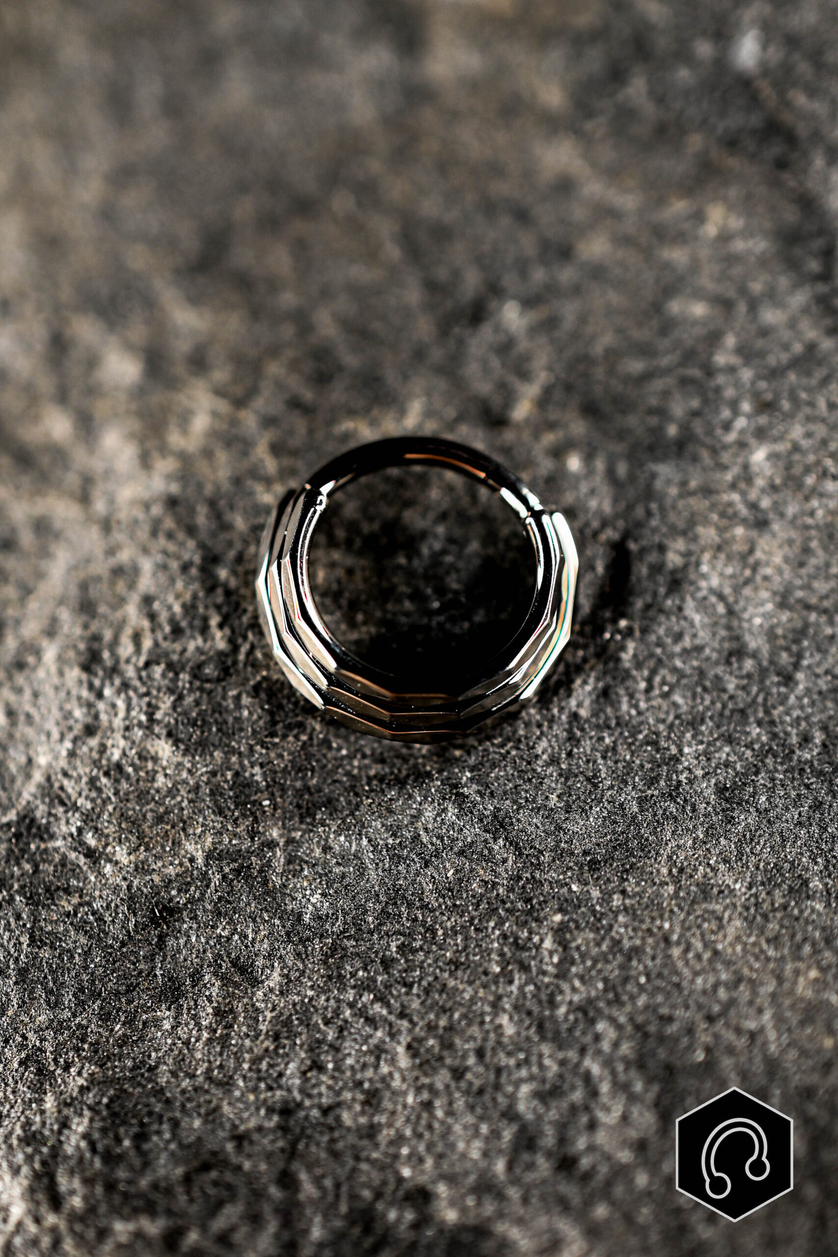 Anneau Titane Argenté Edge