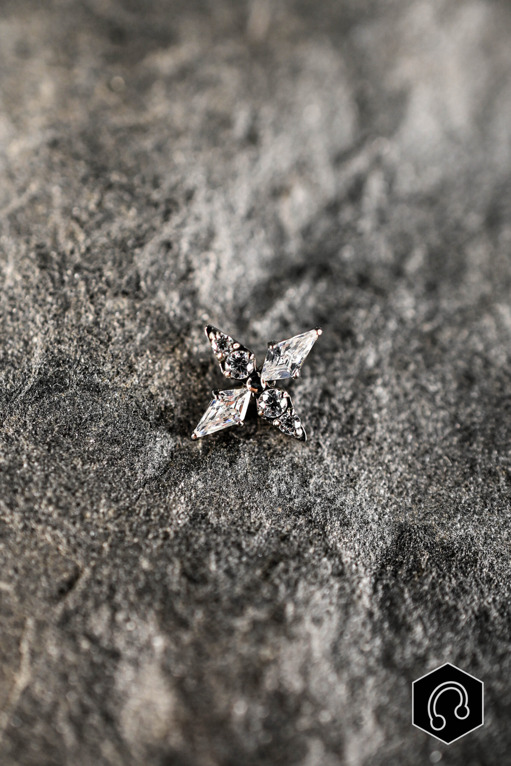 Labret Titane Valkyria Cross