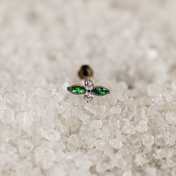 Labret Titane Argenté Émeraude Céleste