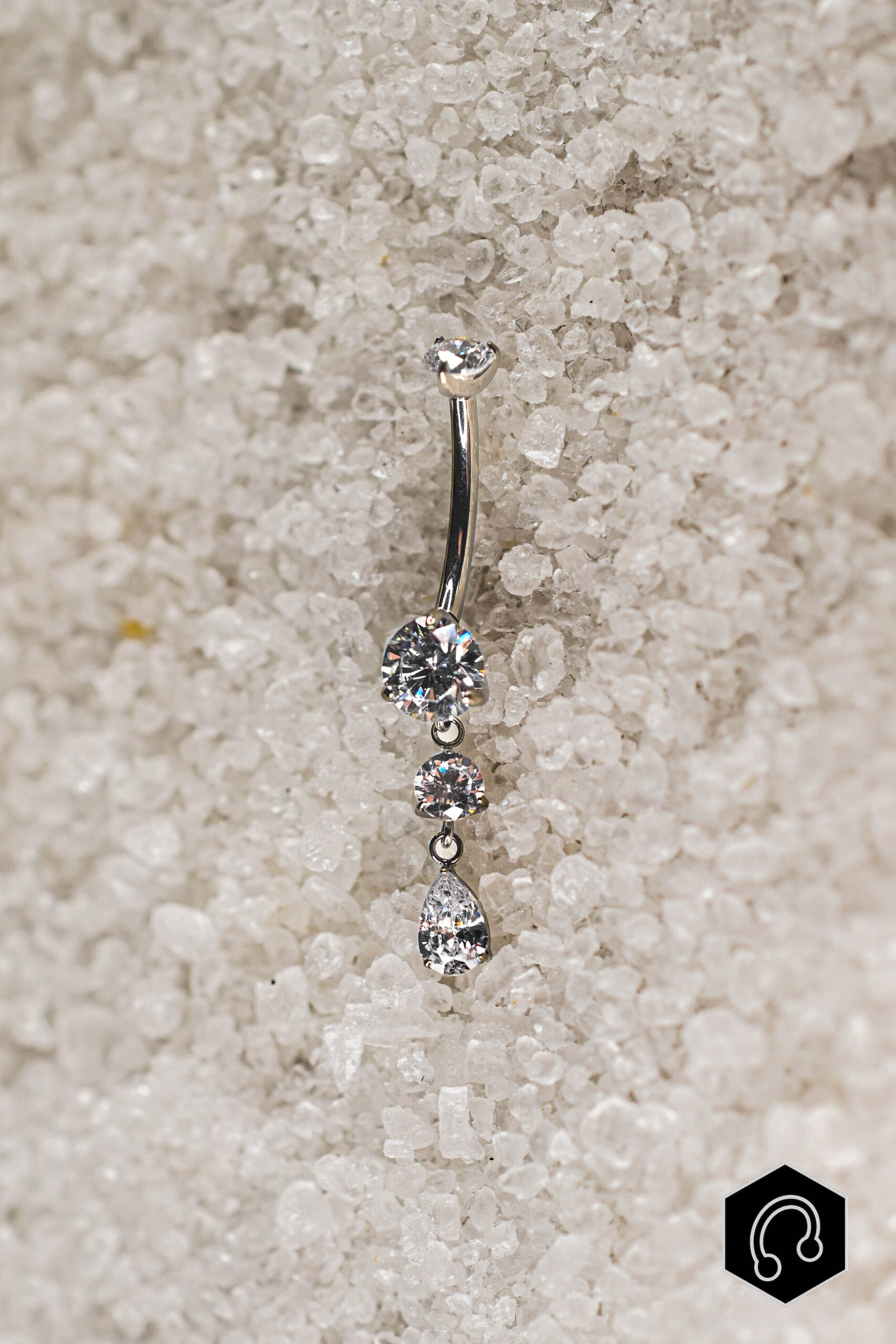 Banane Nombril Titane Élegante Cascade