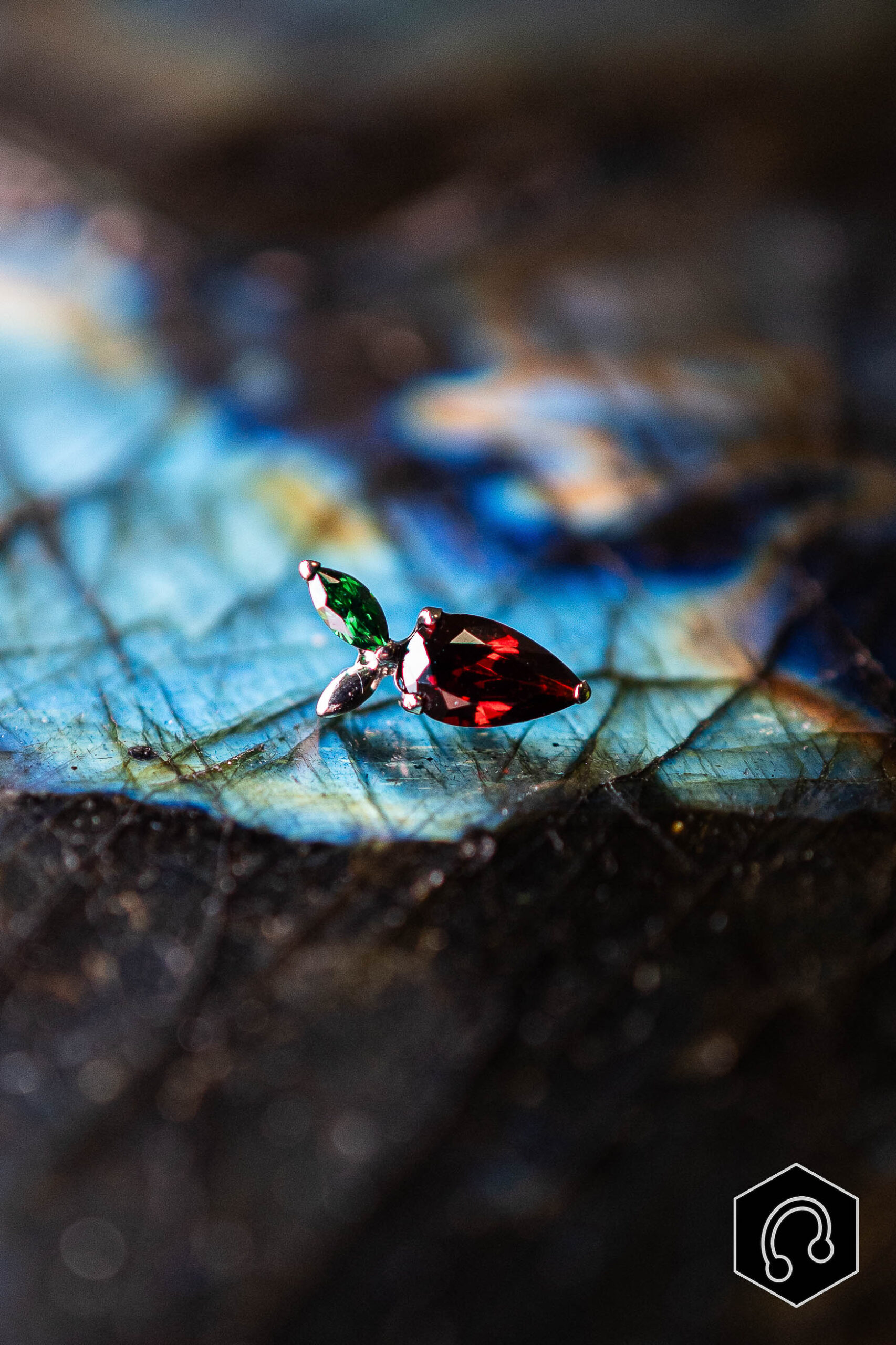 Labret Titane Rouge Spicy Pearl