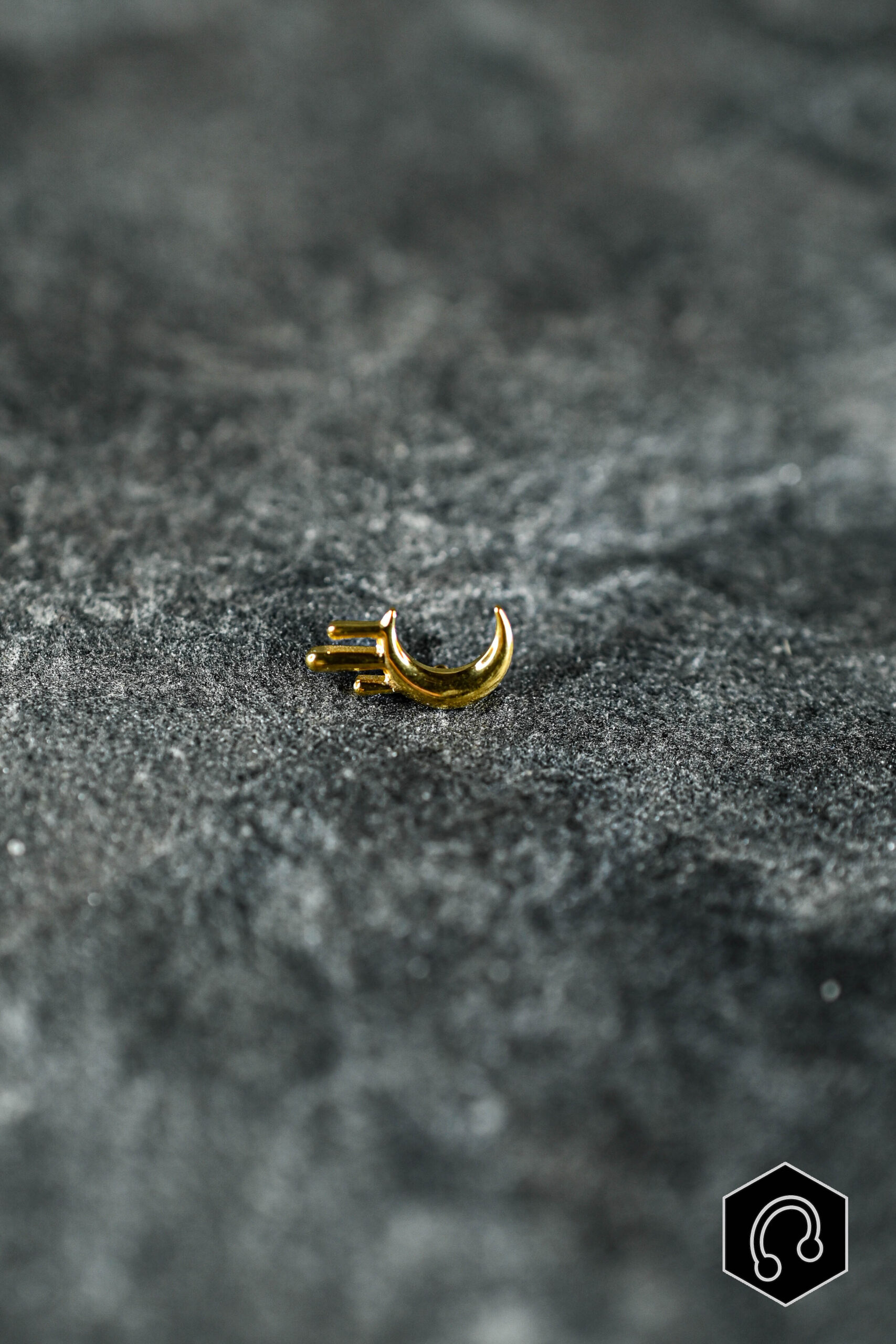 Labret Titane doré Lunatik