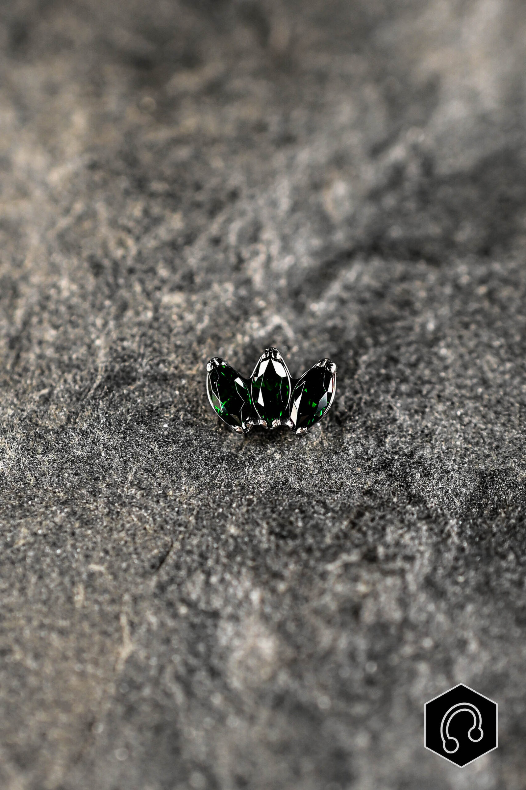 Labret Titane Vert Élégance Glow