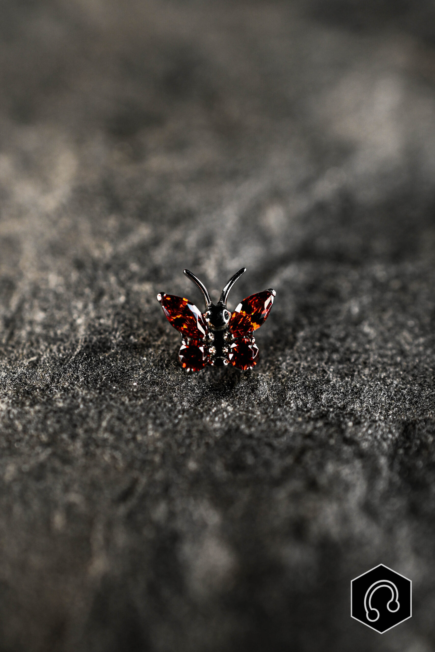 Labret Titane Rouge Cristal bloom
