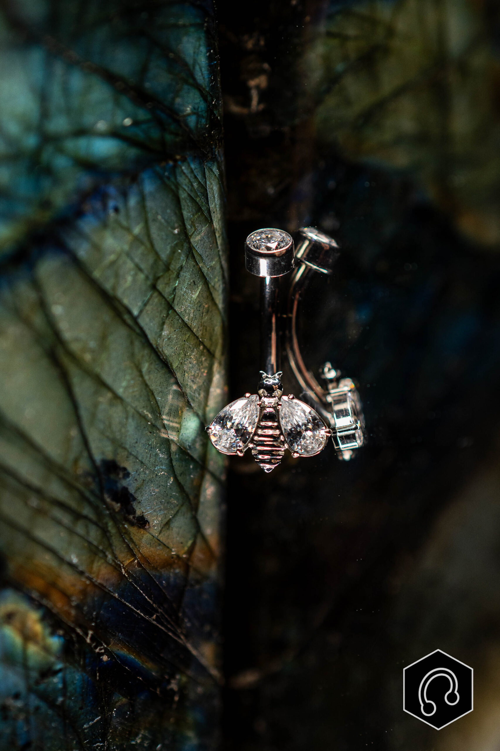 Banane Nombril Titane Argenté Bee