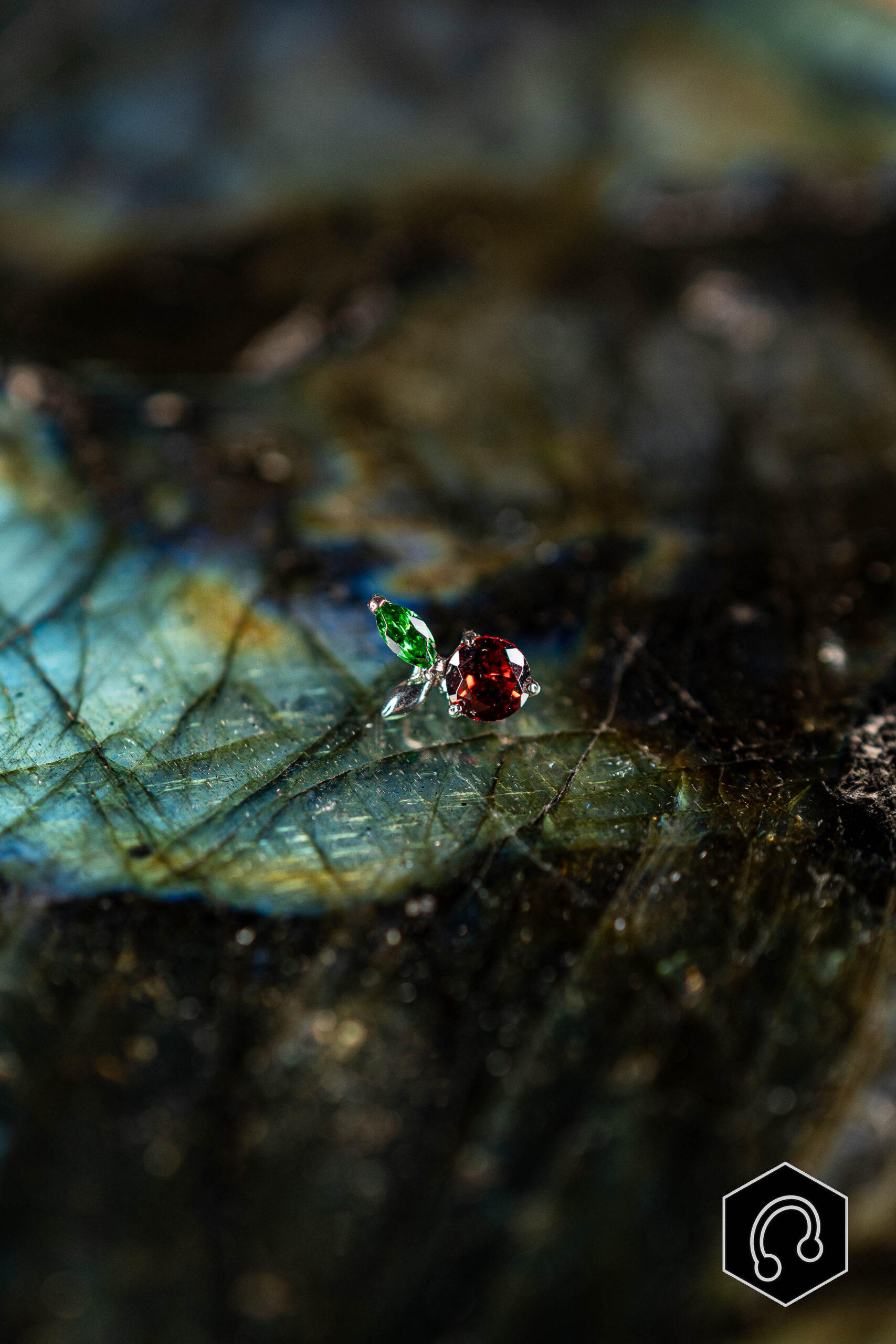 Labret Titane Red Blossom Gem