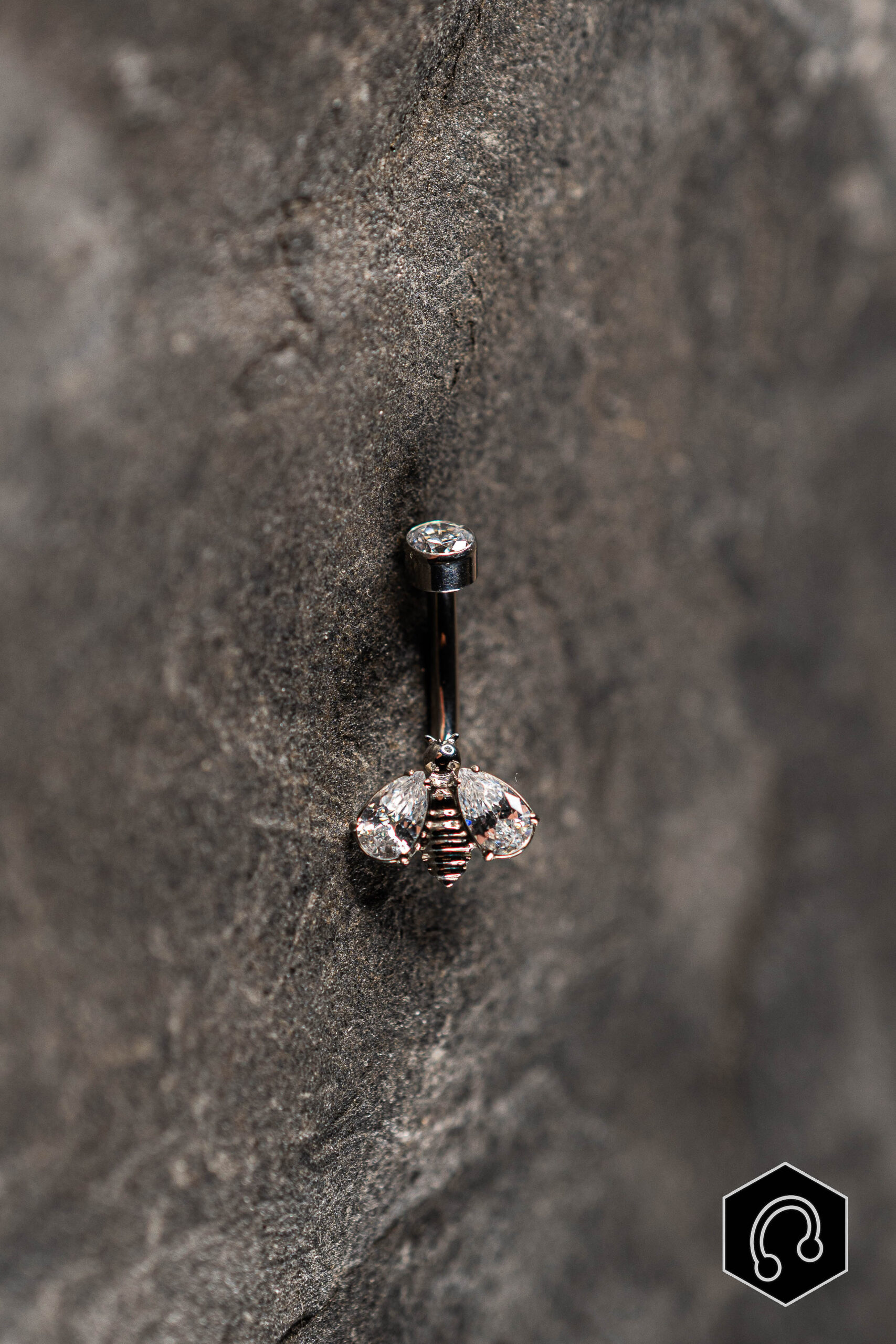 Banane Nombril Titane Argenté Bee