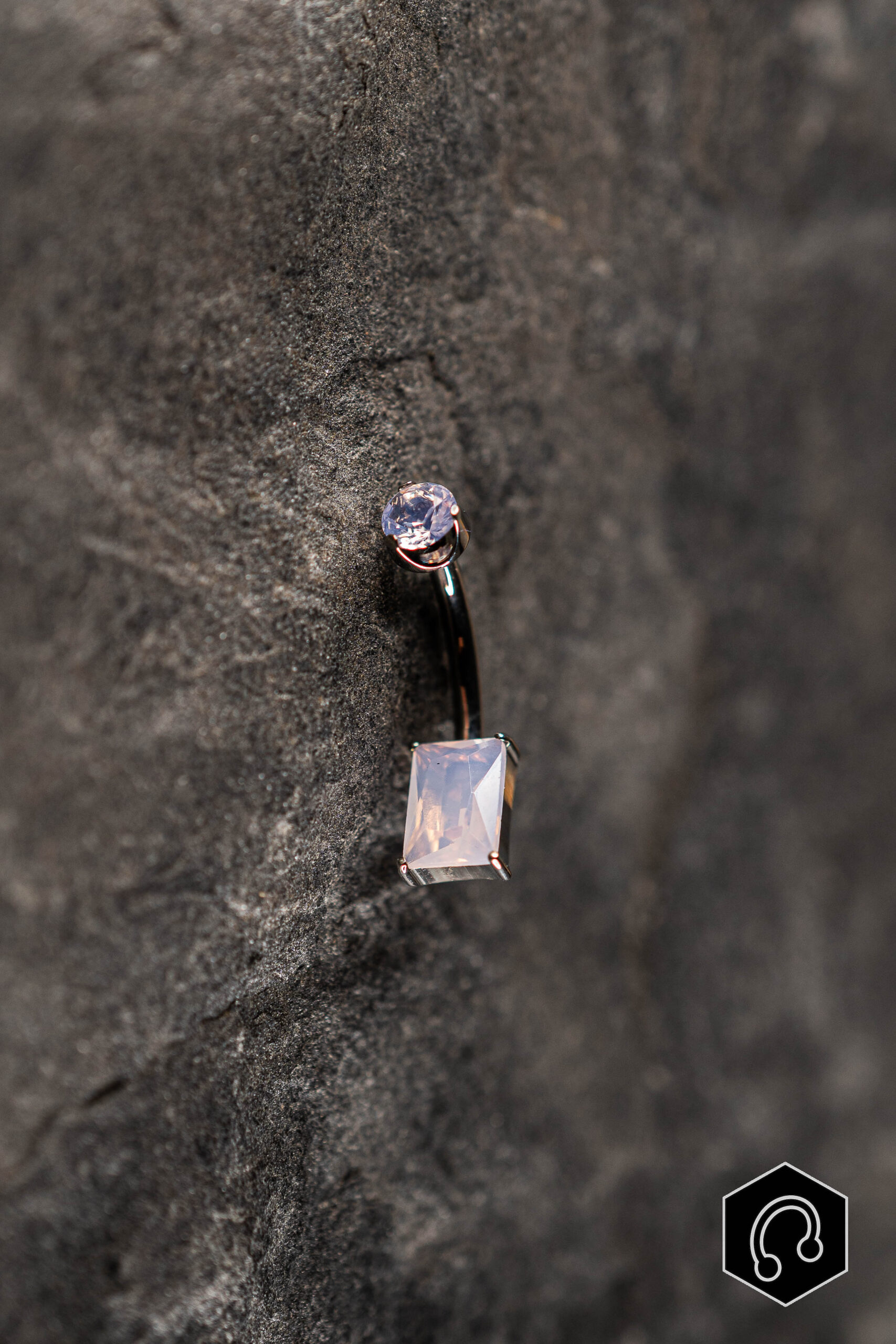 Banane Nombril Gem Drops Quartz Rose