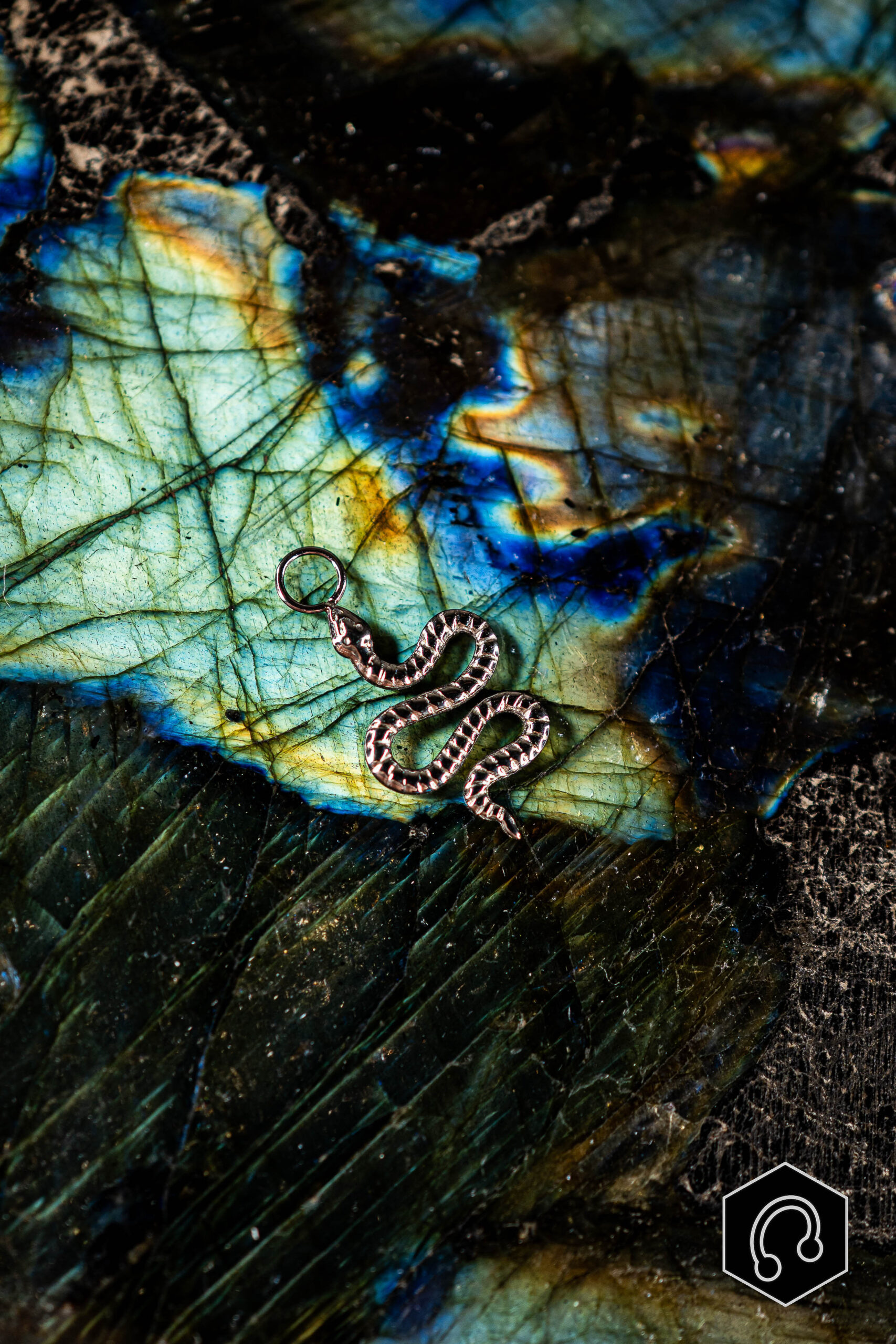 Charm Titane Argenté Sinéa