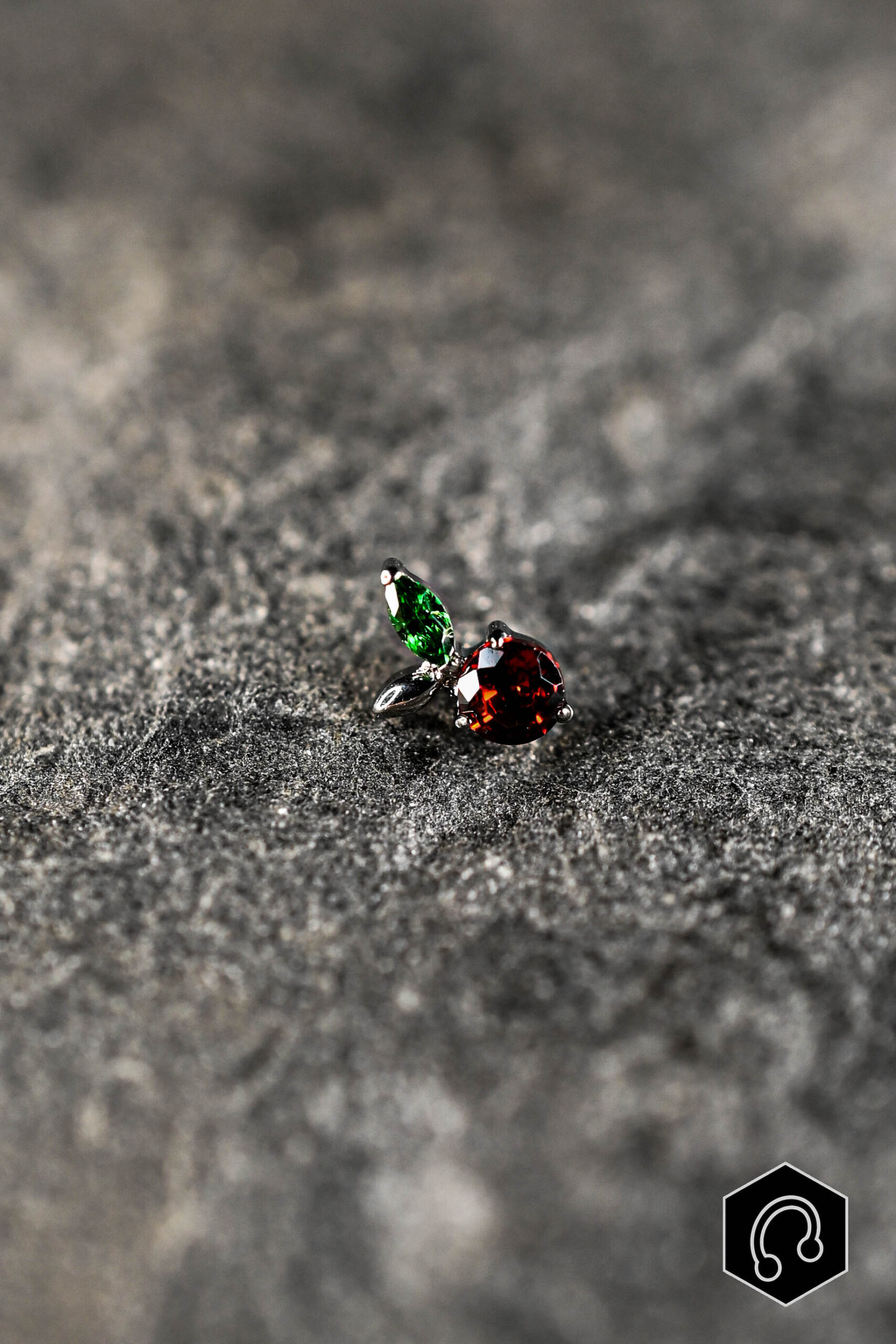 Labret Titane Red Blossom Gem