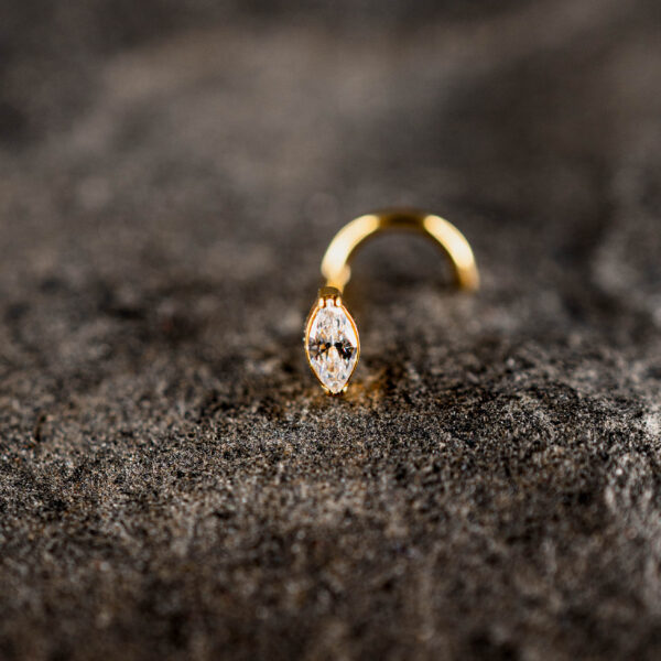 Stud Doré Marquise Shine