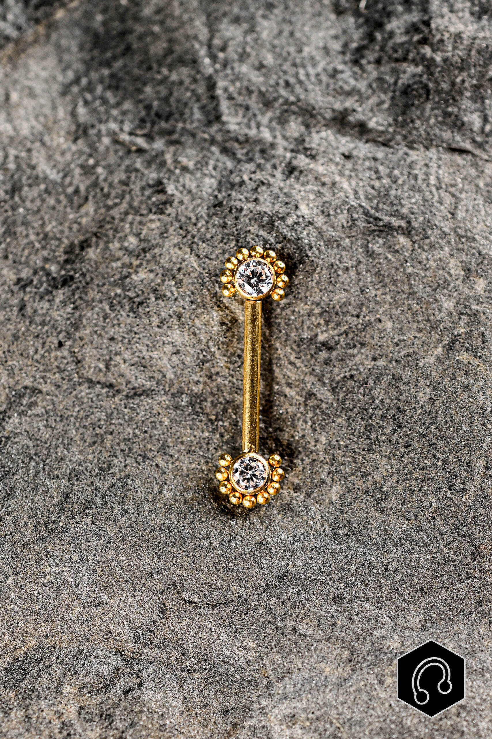 Barre téton titane Golden Blossom