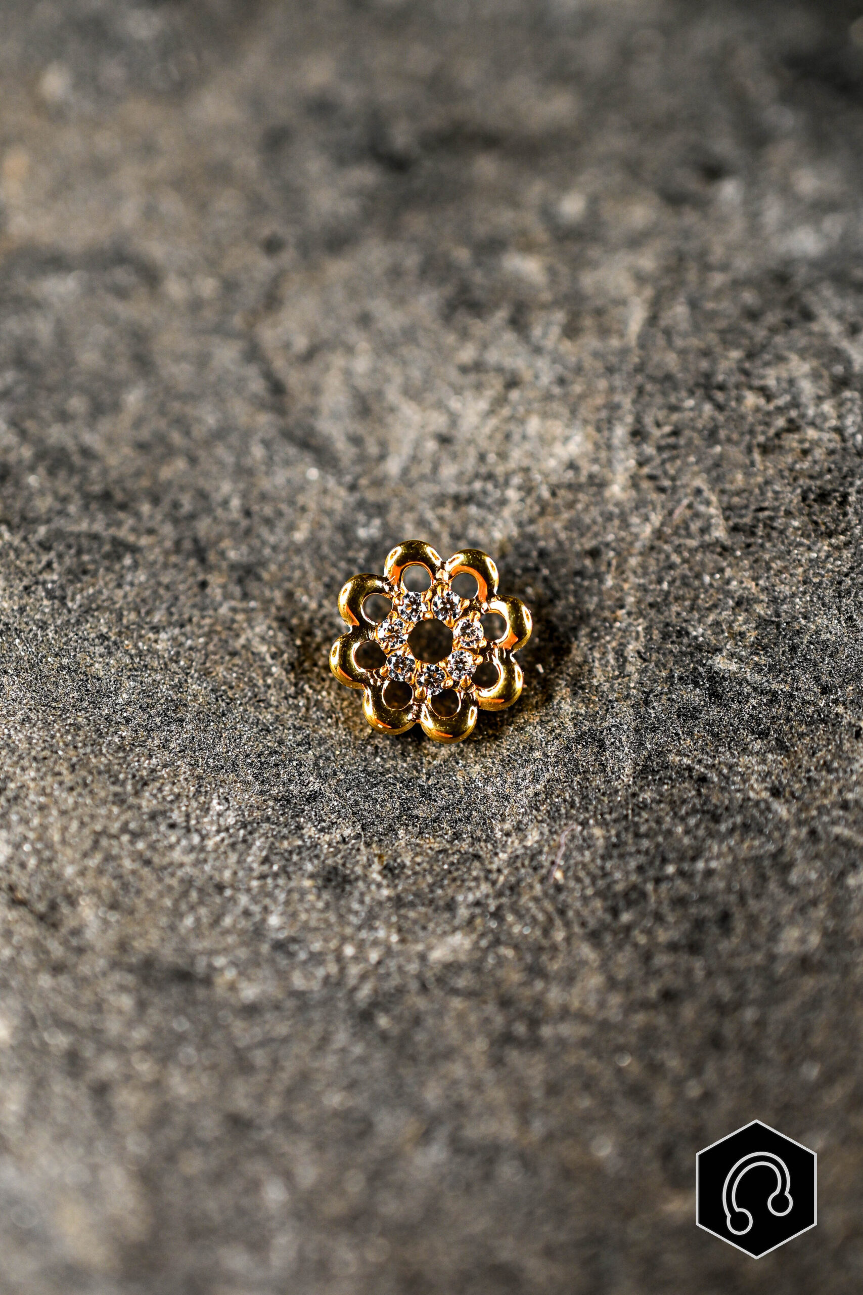 Labret Titane Golden Daisy