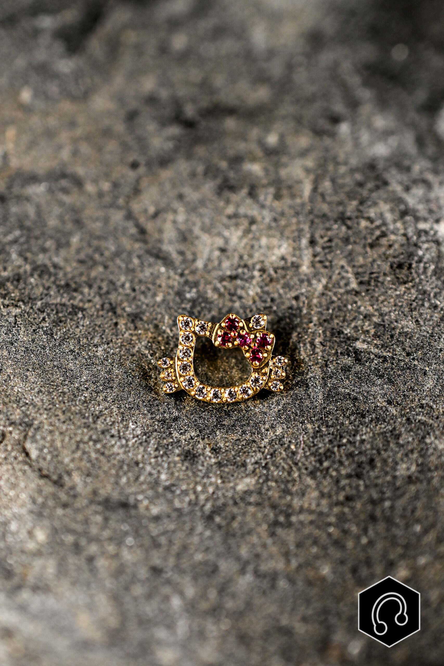 Labret Titane Golden Kitty Sparkle