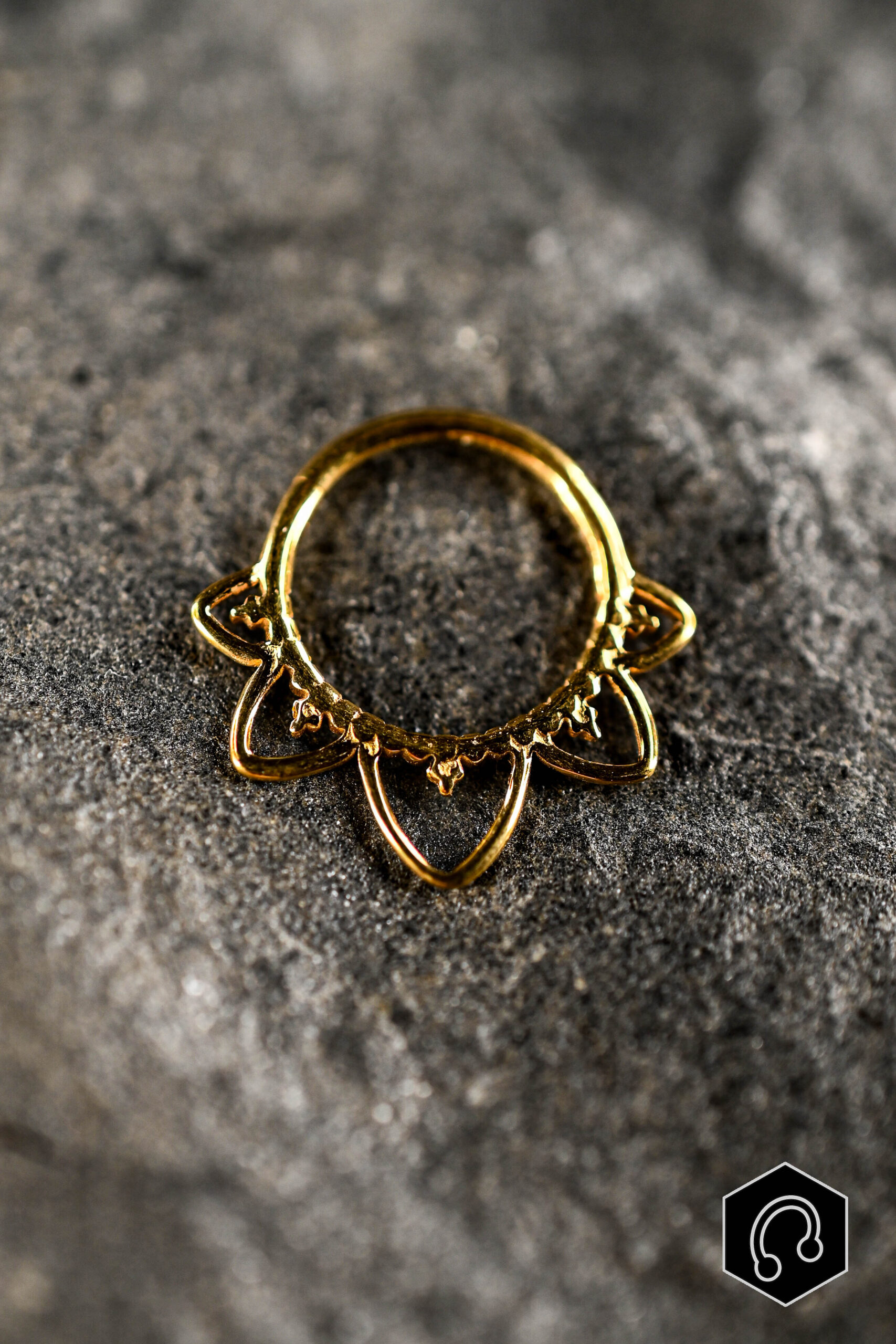 Anneau Clicker Titane Cathédrale