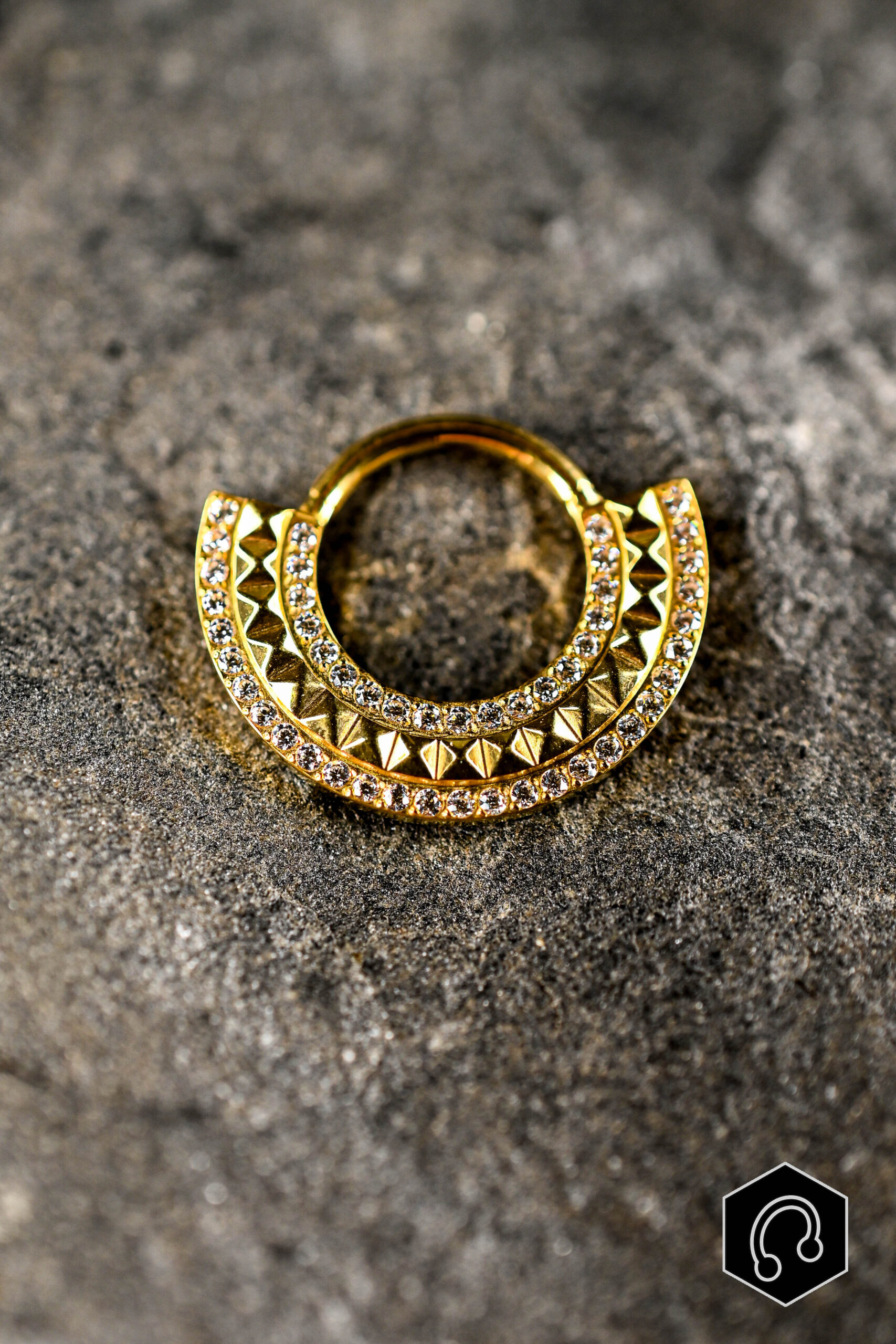 Anneau Clicker Crystal Studded Halo Doré