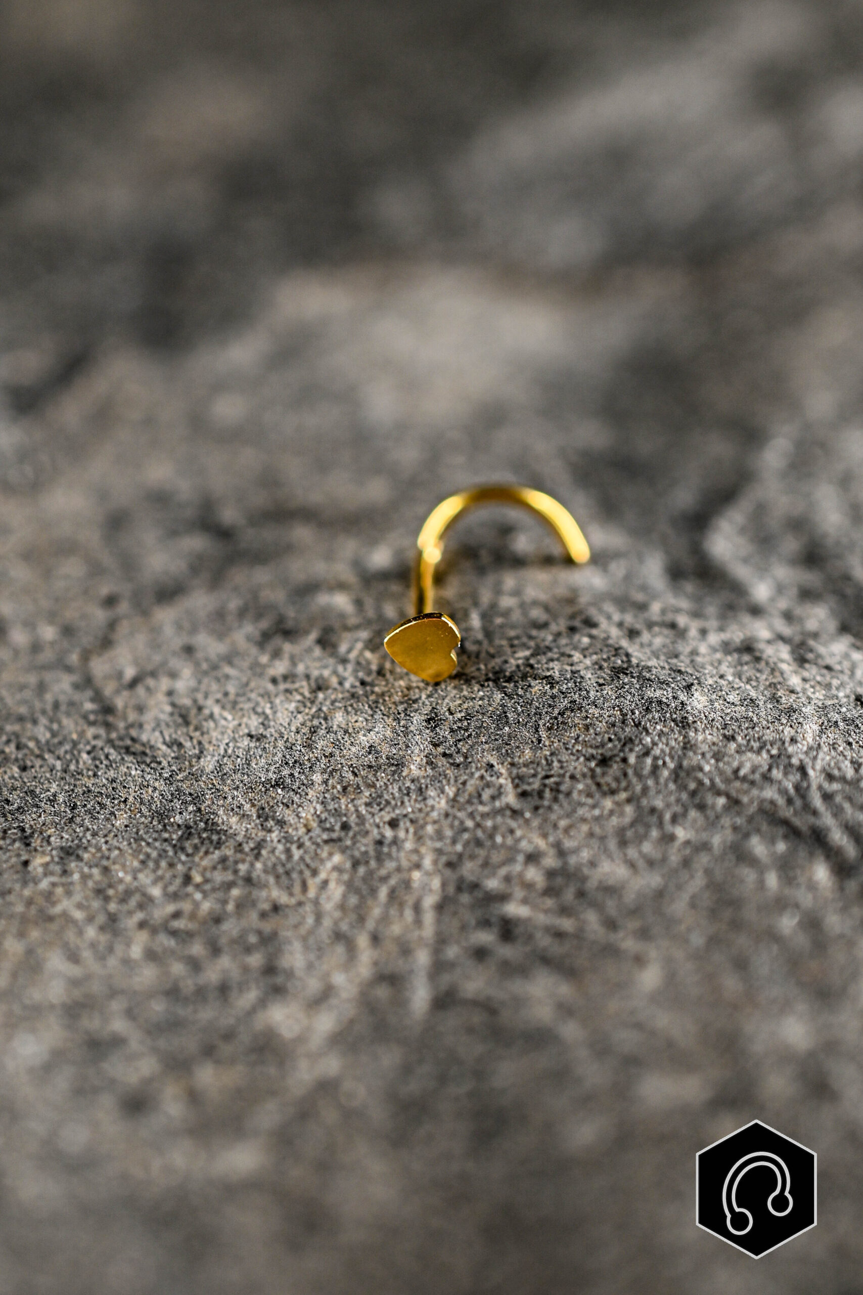 Stud Doré Sweet Heart Glow