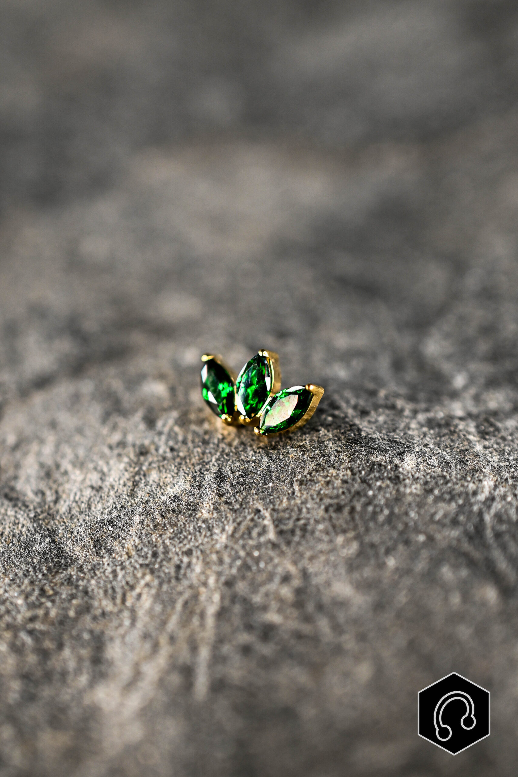 Labret Titane Doré Élégance Vert