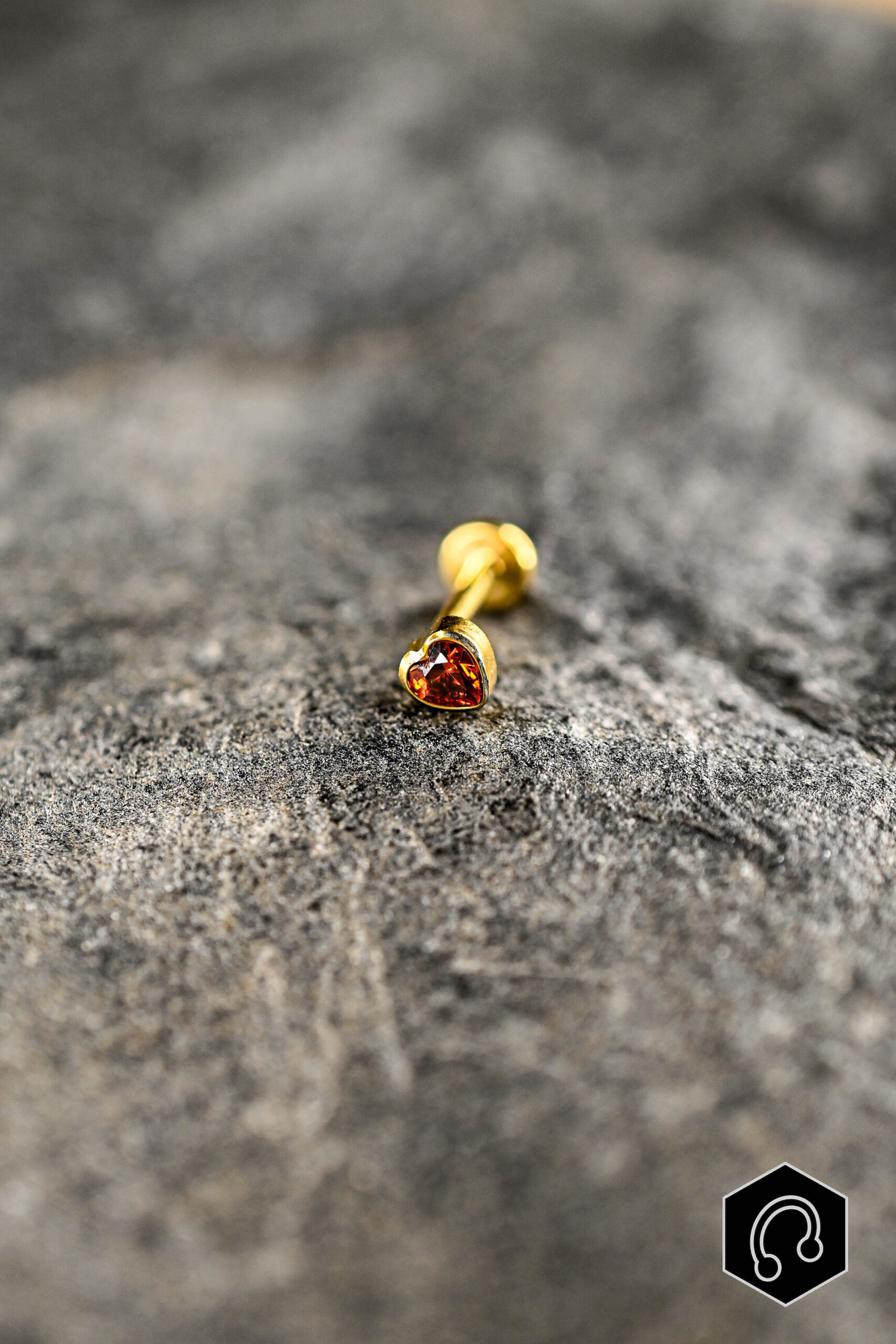 Labret Titane Doré Scarlet Heart