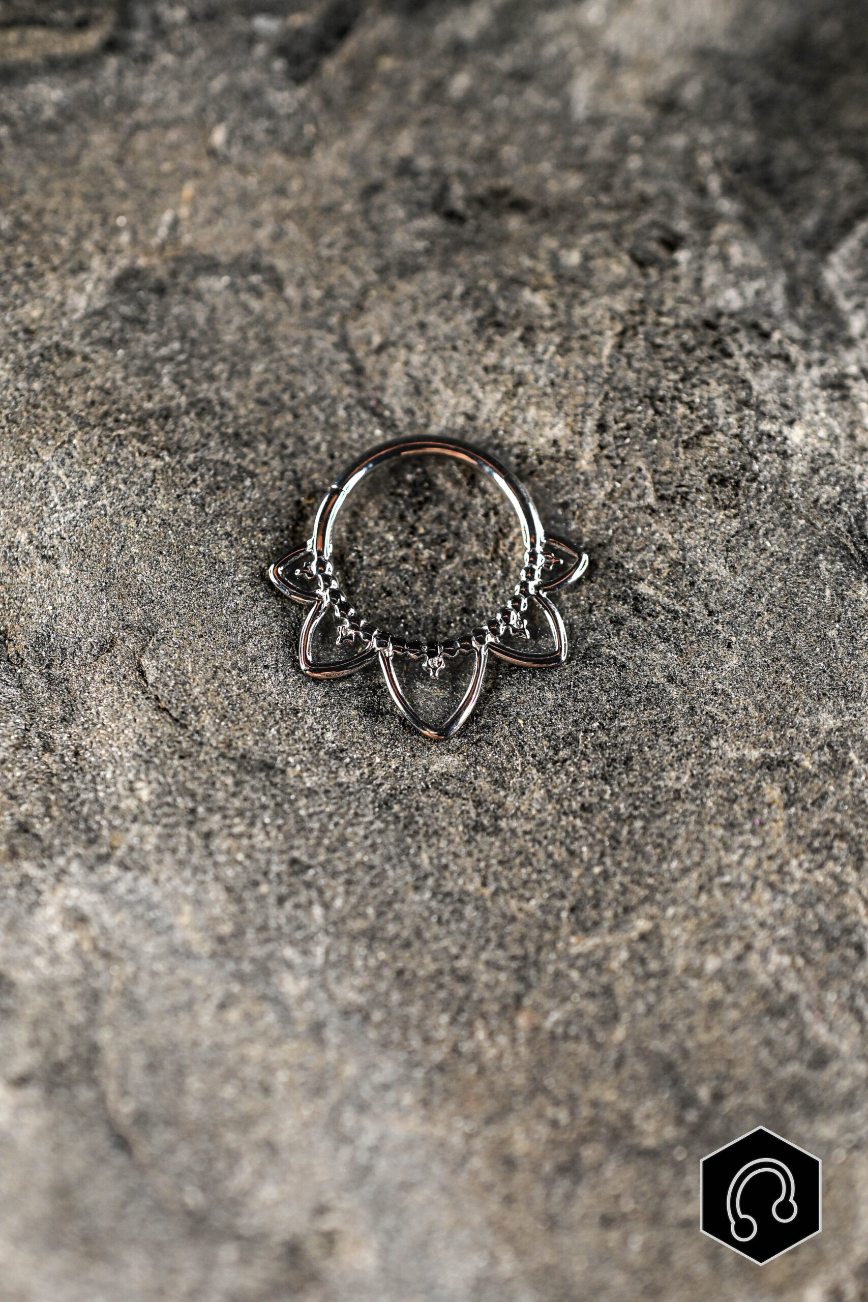 Anneau Clicker Argenté Cathédrale