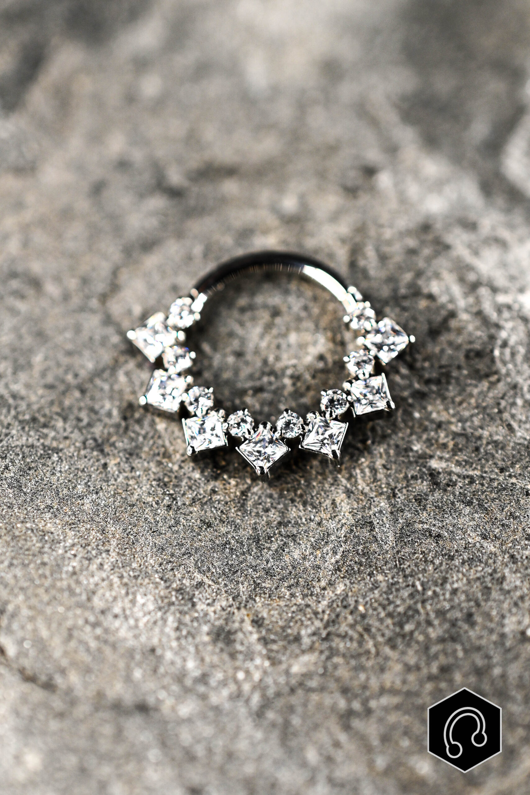 Anneau Clicker Titane Crystal Dynasty