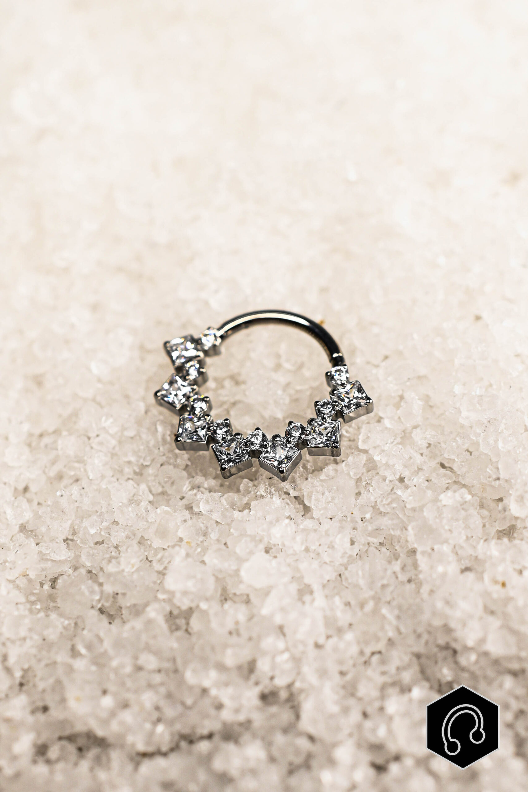 Anneau Clicker Titane Crystal Dynasty