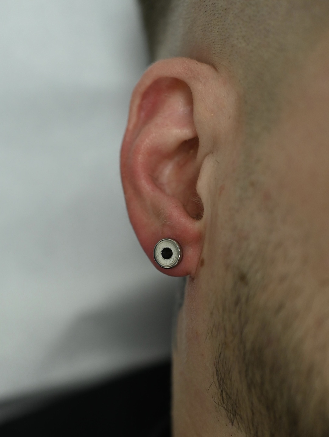 Tunnel Argenté Titan Hollow